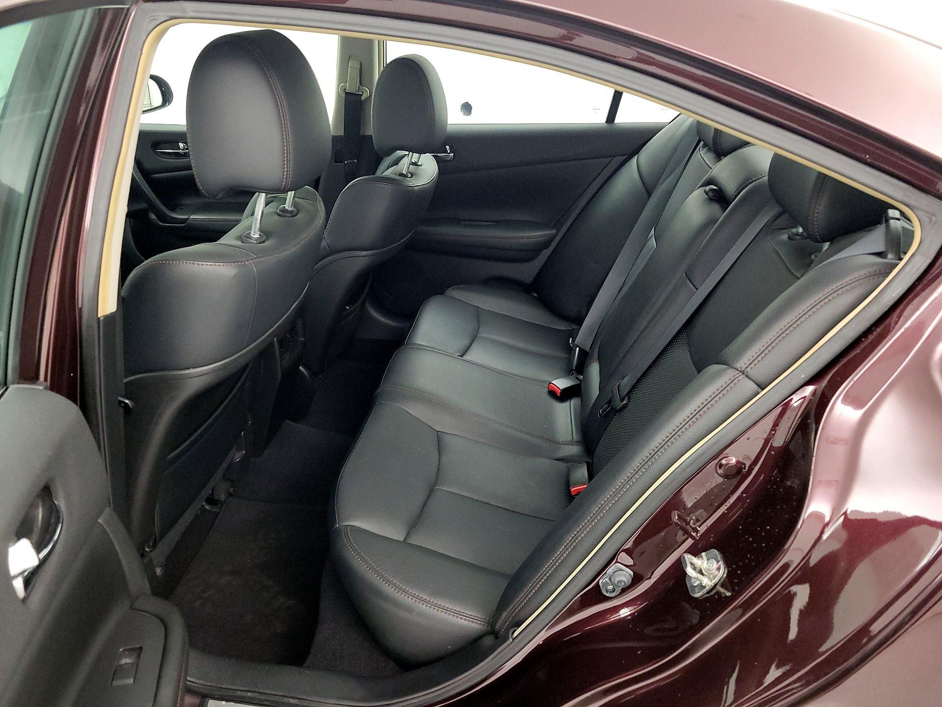 Thumbnail: 2014 Nissan Maxima - 20