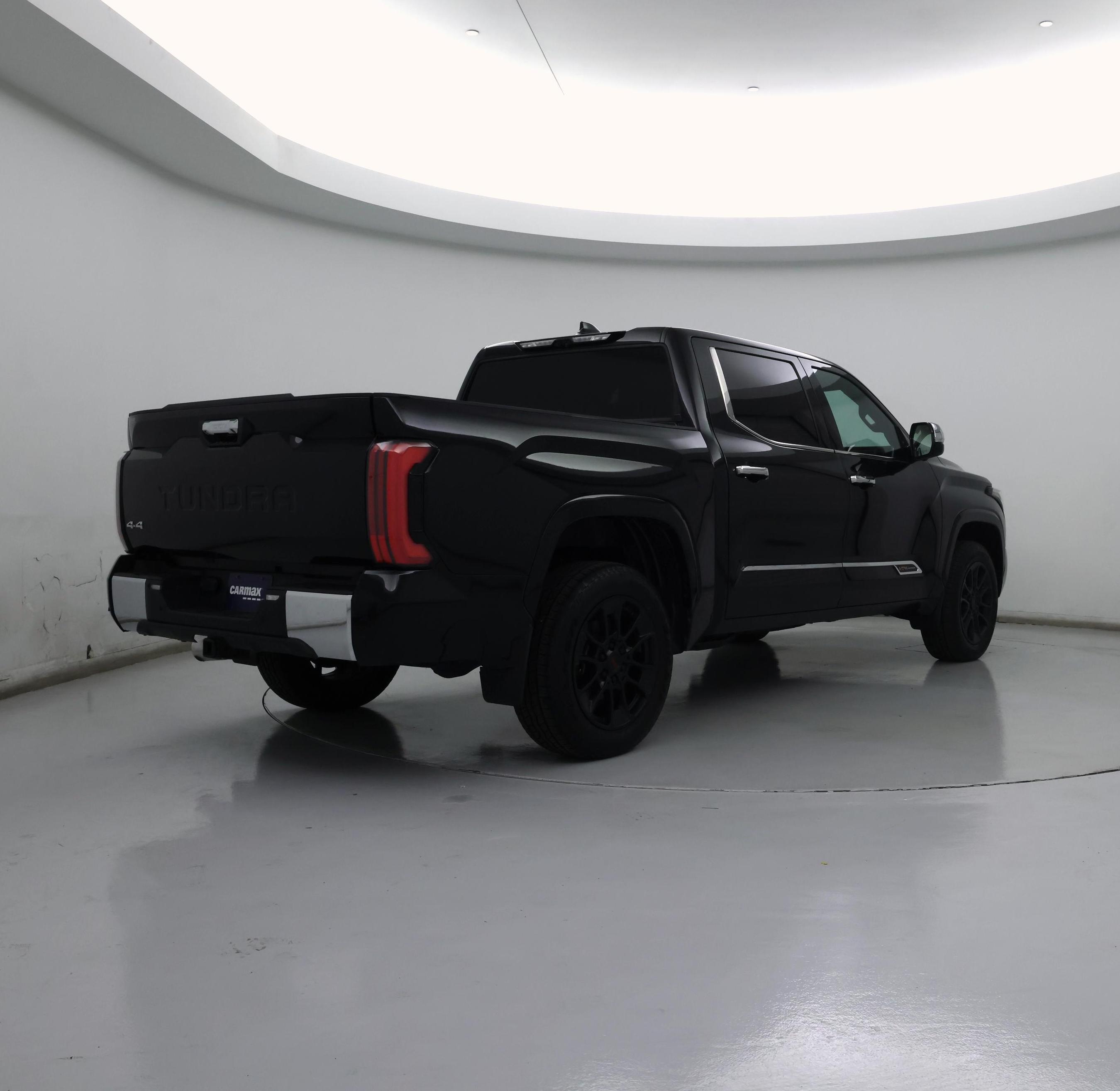 Thumbnail: 2023 Toyota Tundra - 8