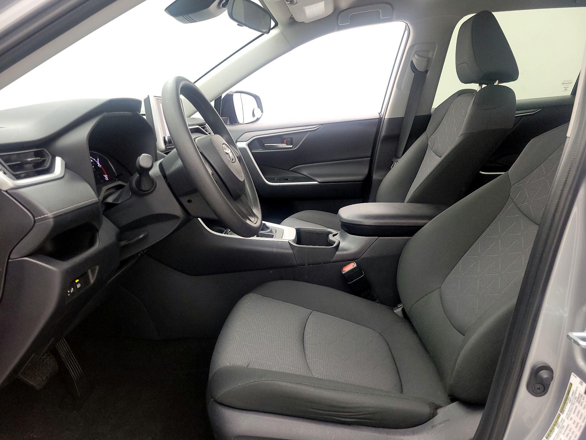 Thumbnail: 2024 Toyota RAV4 - 11