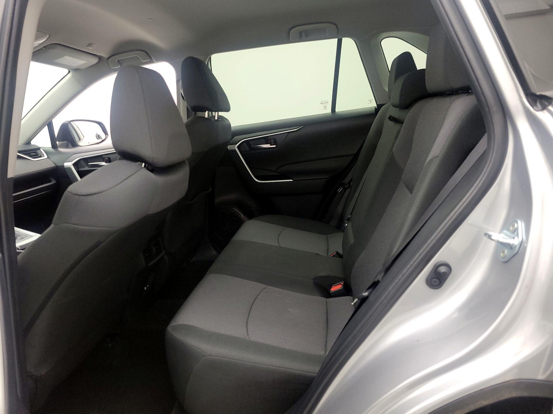 Thumbnail: 2024 Toyota RAV4 - 17