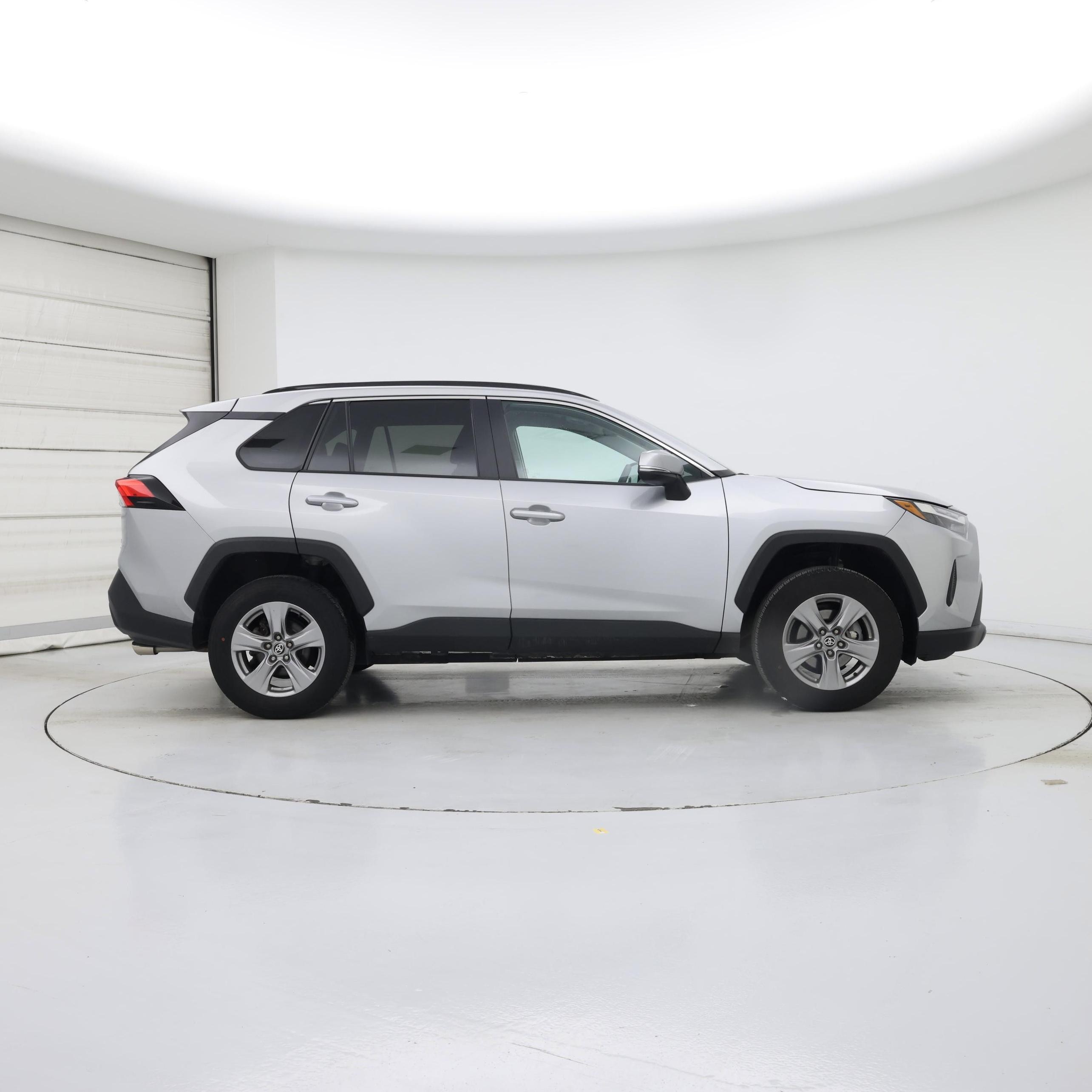 Thumbnail: 2024 Toyota RAV4 - 7