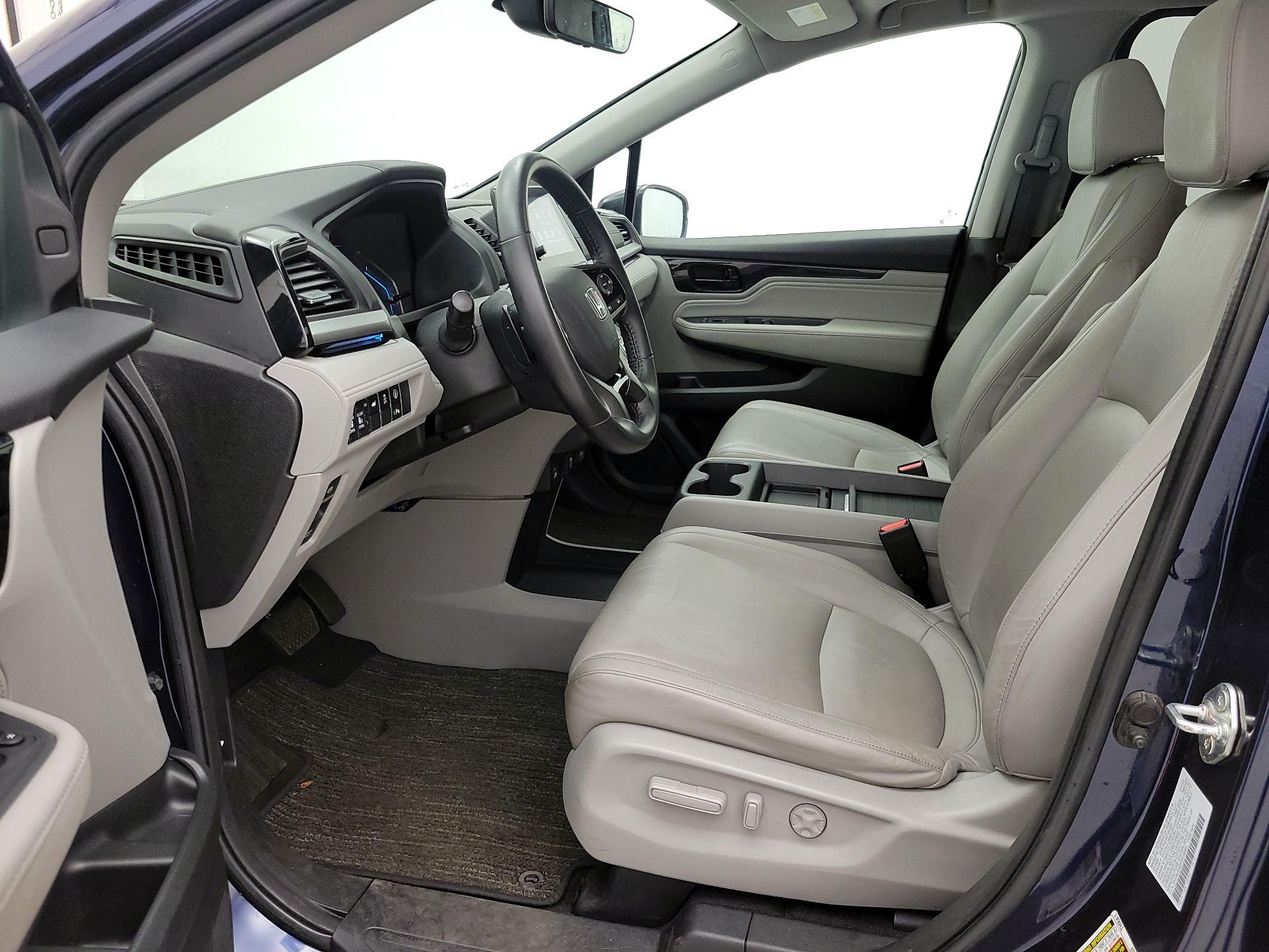 Thumbnail: 2023 Honda Odyssey - 11