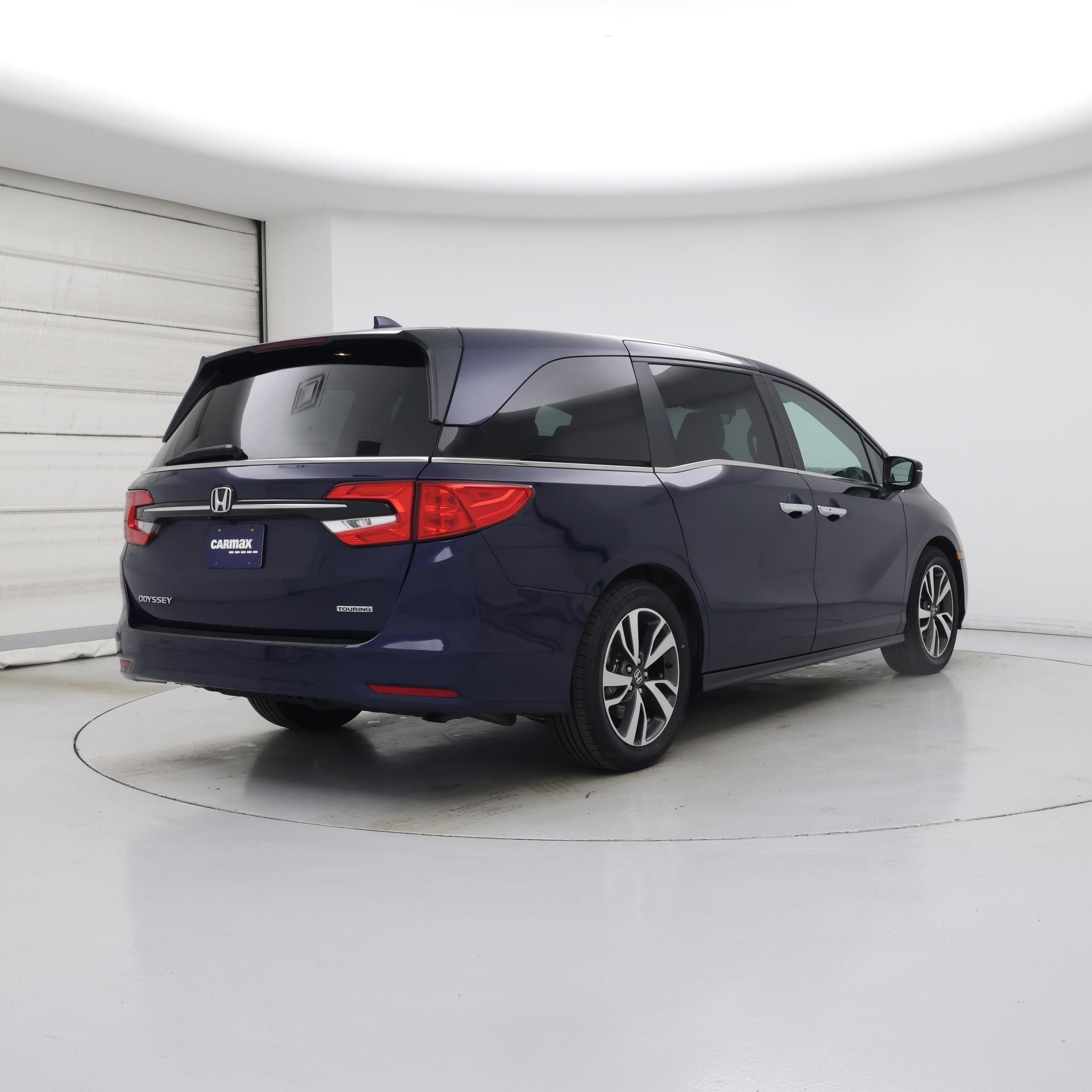 Thumbnail: 2023 Honda Odyssey - 8