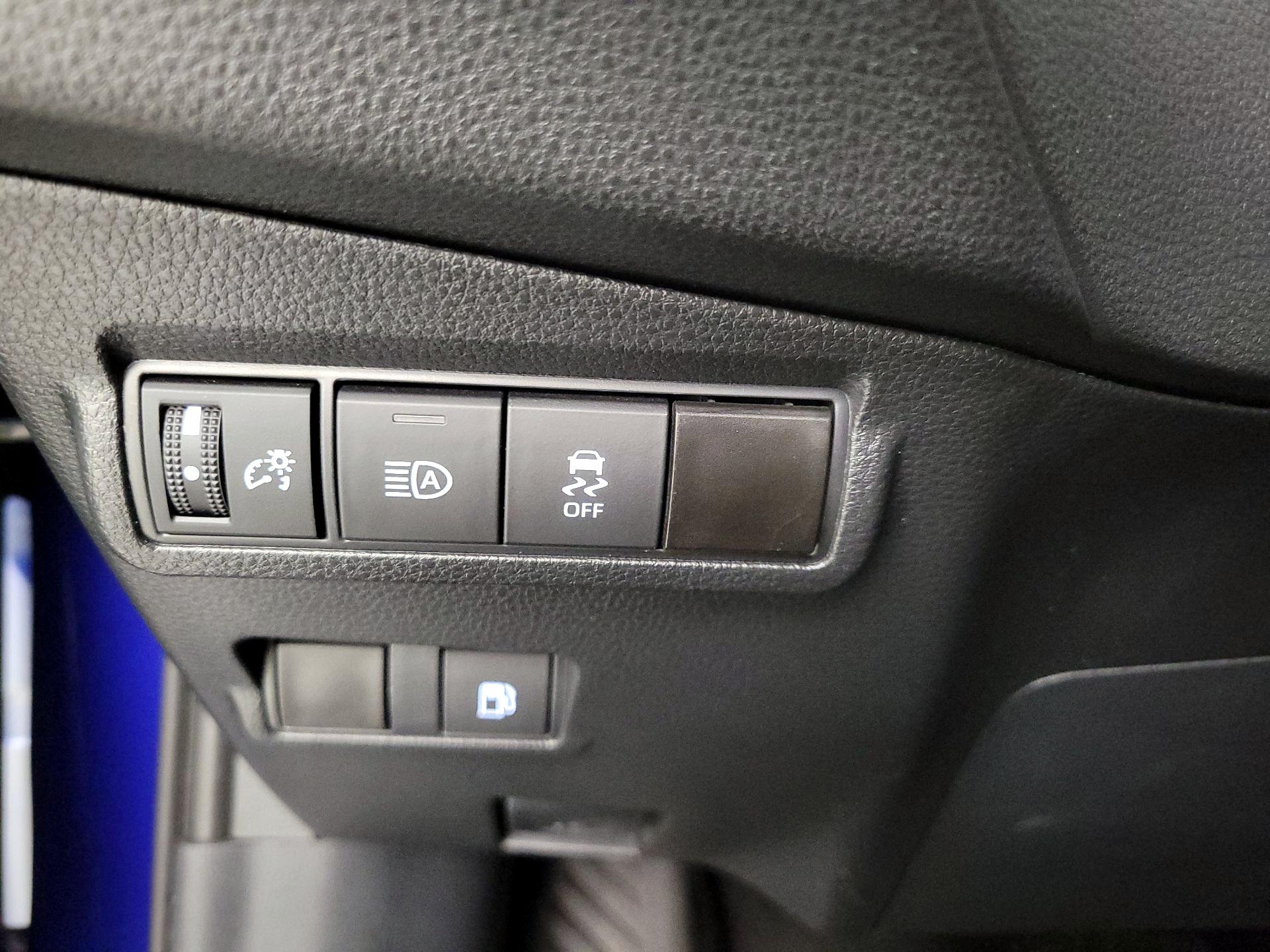 Thumbnail: 2023 Toyota Corolla Cross - 13