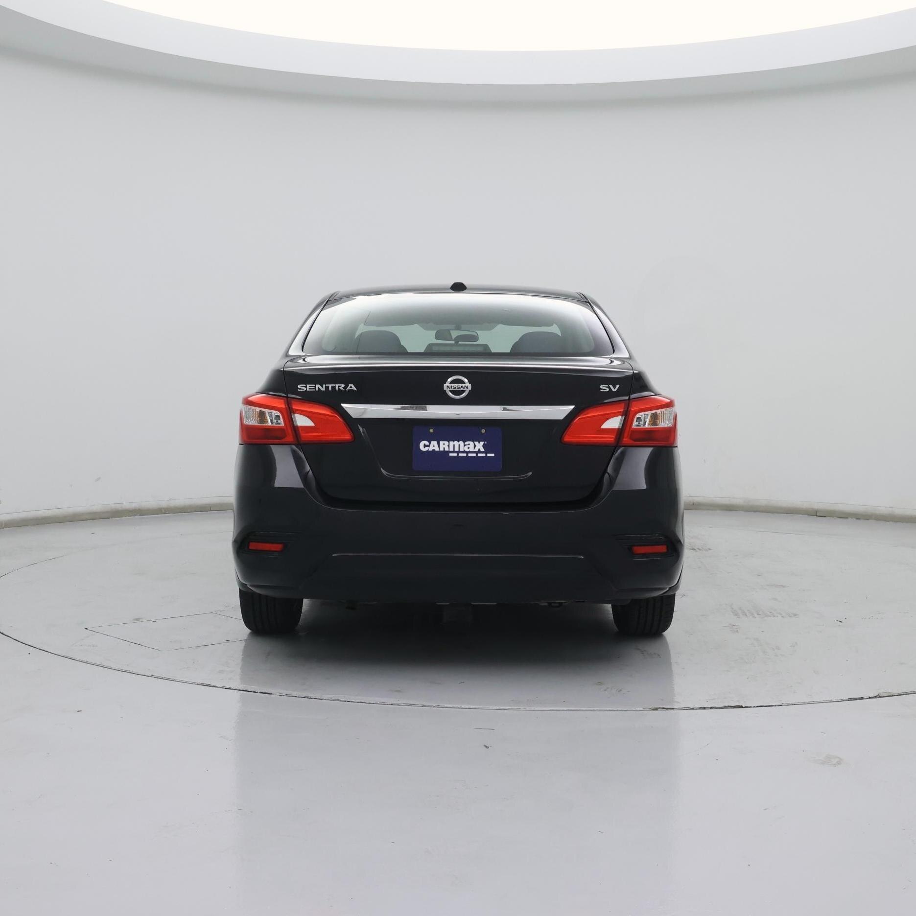 Thumbnail: 2018 Nissan Sentra - 6