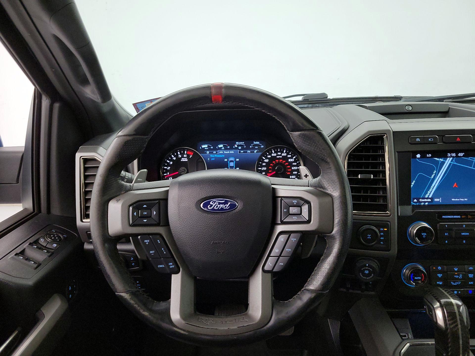 Thumbnail: 2019 Ford F-150 - 10