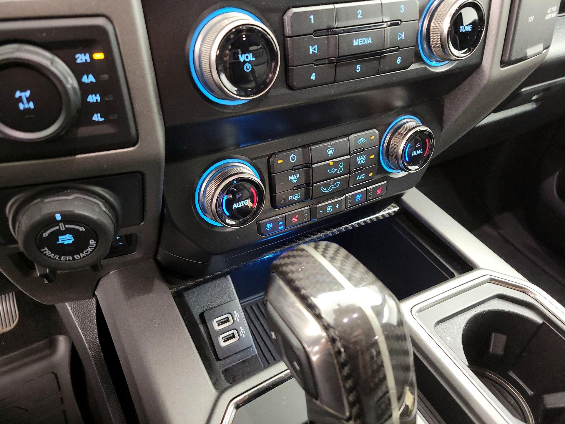 Thumbnail: 2019 Ford F-150 - 17