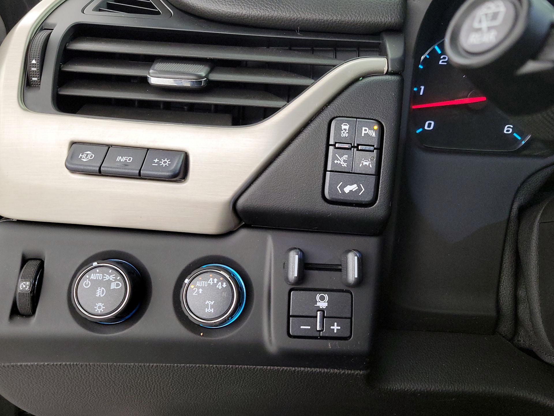 Thumbnail: 2018 GMC Yukon - 13