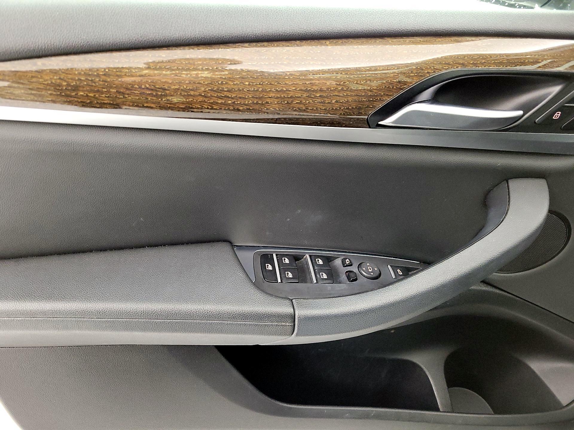 Thumbnail: 2019 BMW X3 - 12