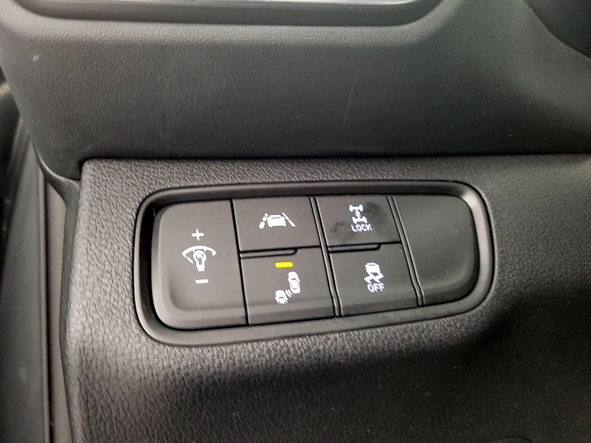 Thumbnail: 2019 Hyundai Santa Fe - 13