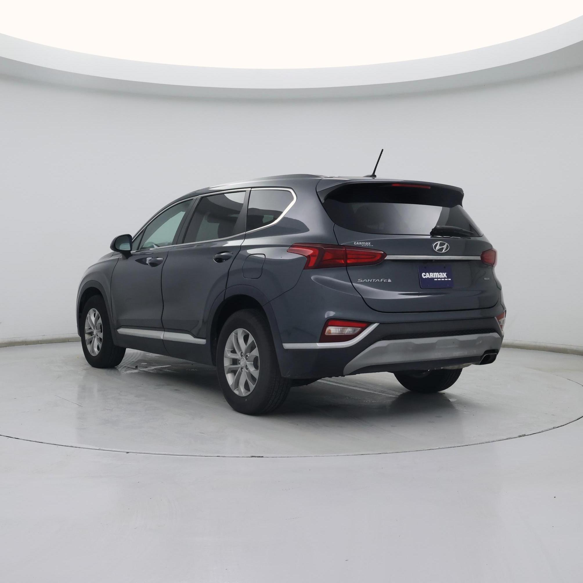 Thumbnail: 2019 Hyundai Santa Fe - 2