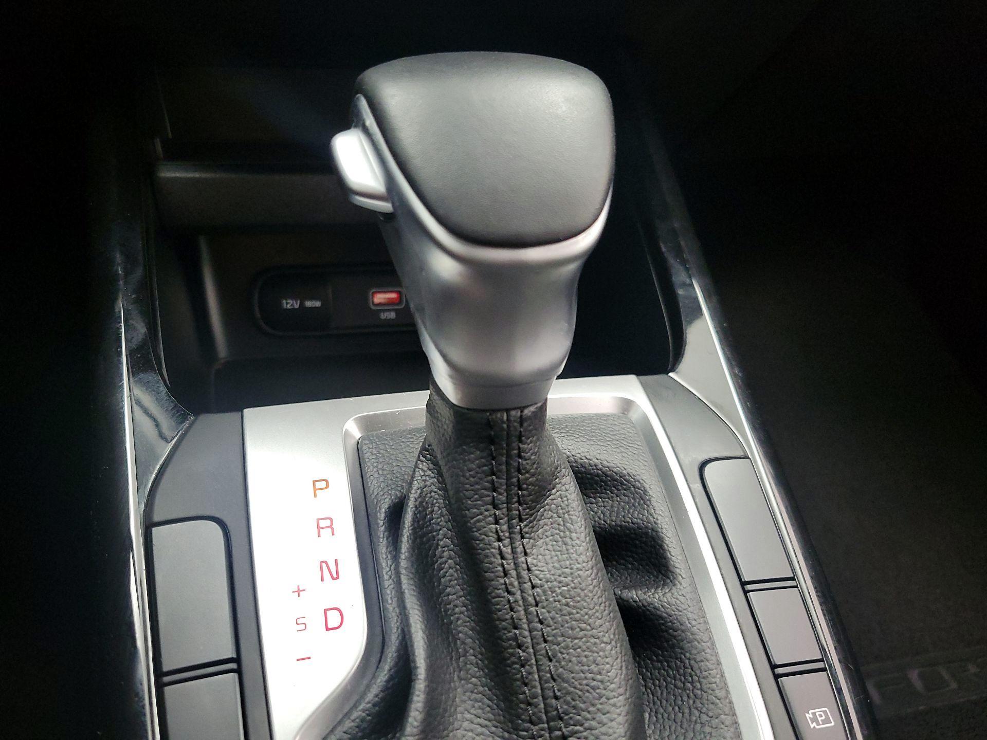 Thumbnail: 2023 Kia Forte - 18