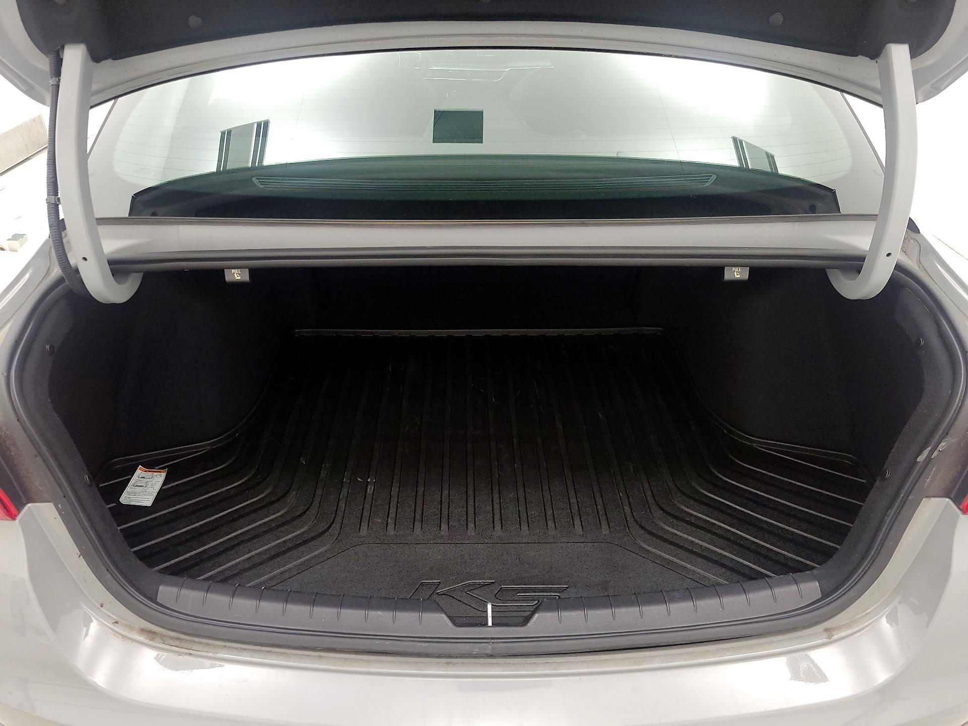 Thumbnail: 2024 Kia K5 - 19