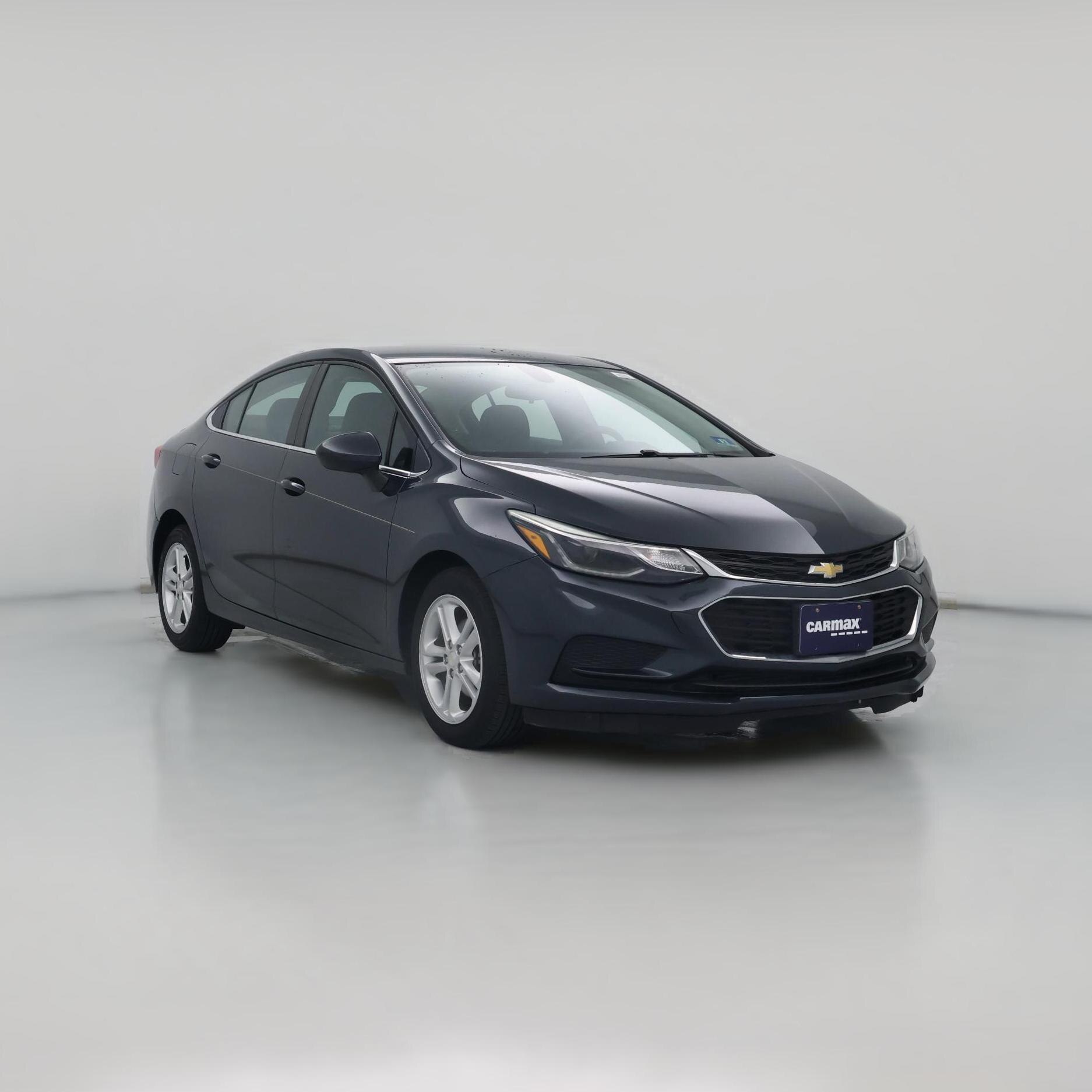 Thumbnail: 2018 Chevrolet Cruze - 1