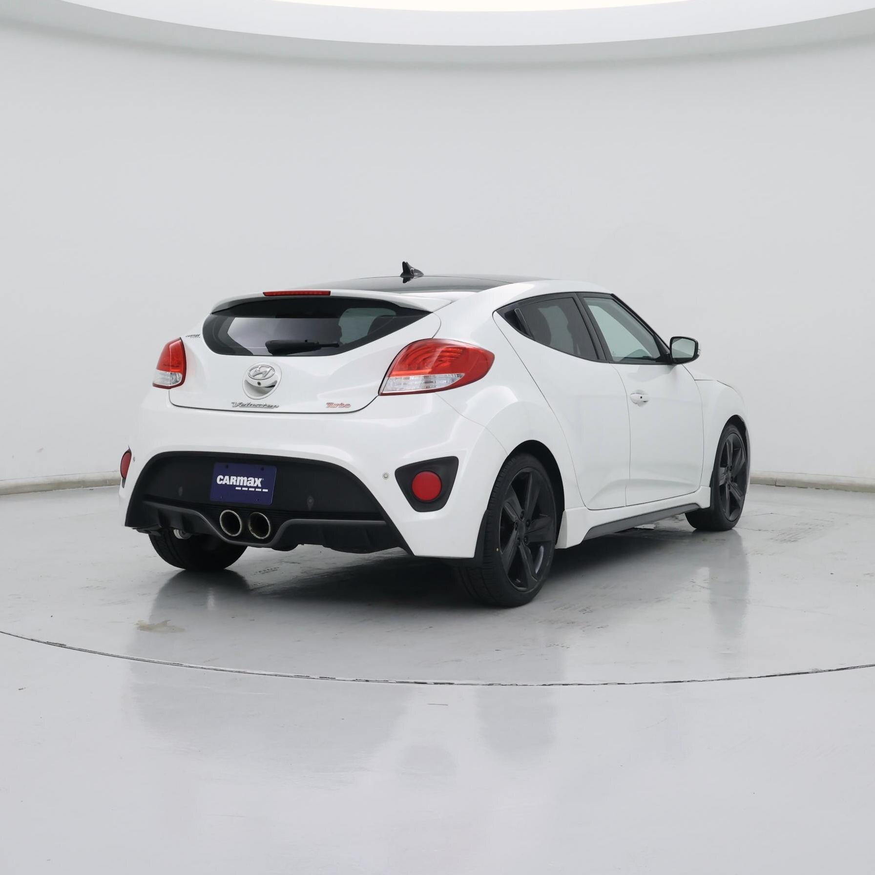 Thumbnail: 2015 Hyundai Veloster - 8