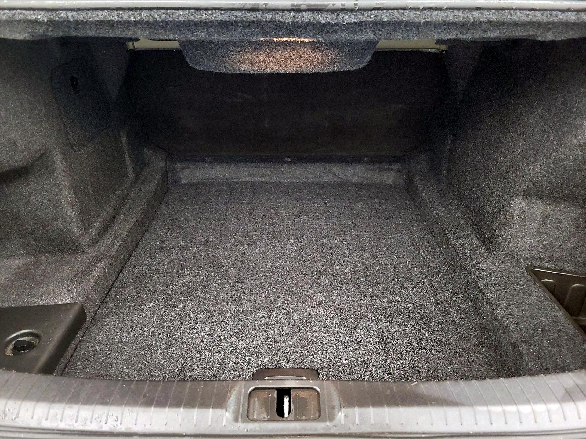 Thumbnail: 2015 Cadillac ATS - 18