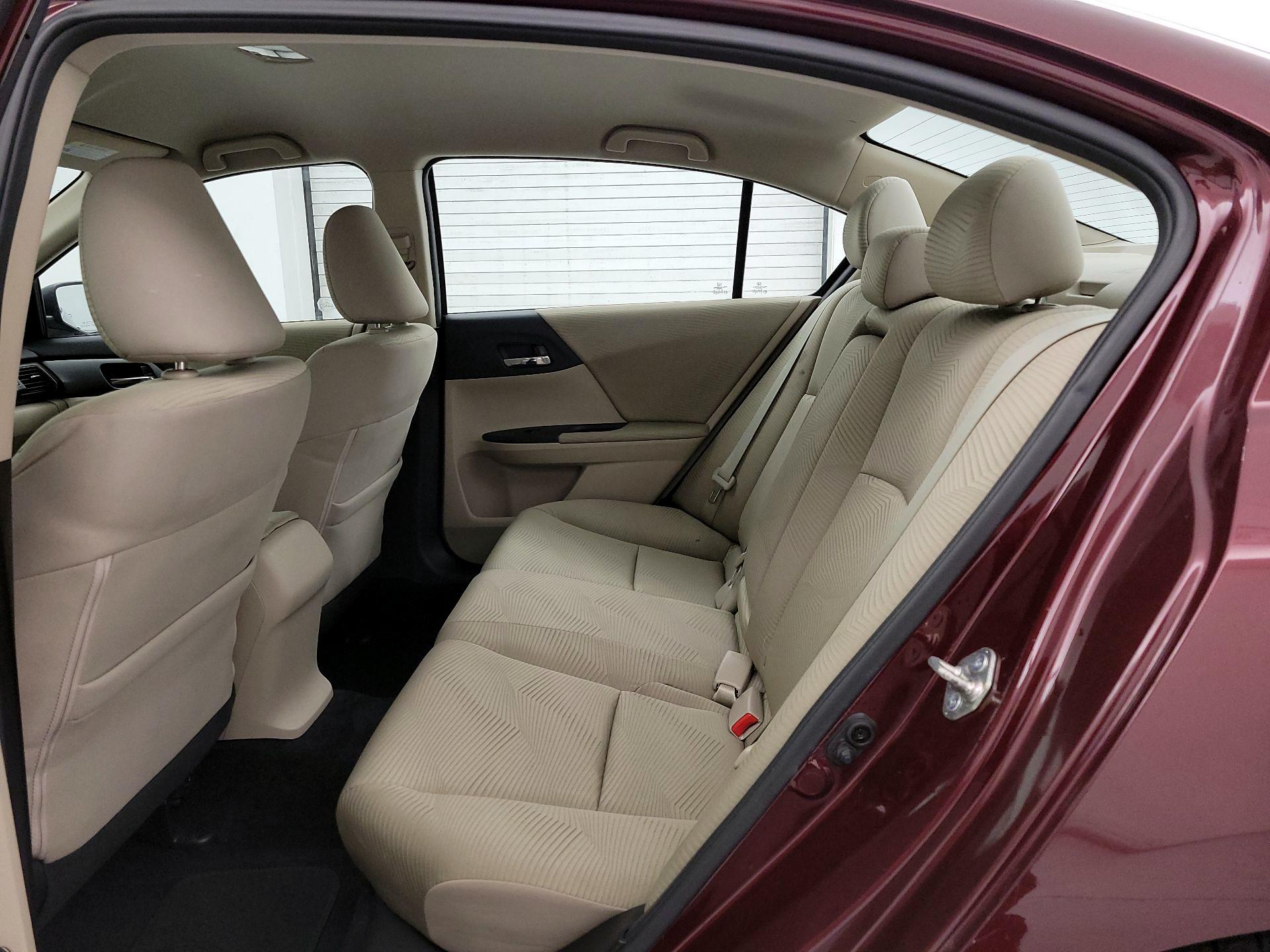 Thumbnail: 2015 Honda Accord - 19