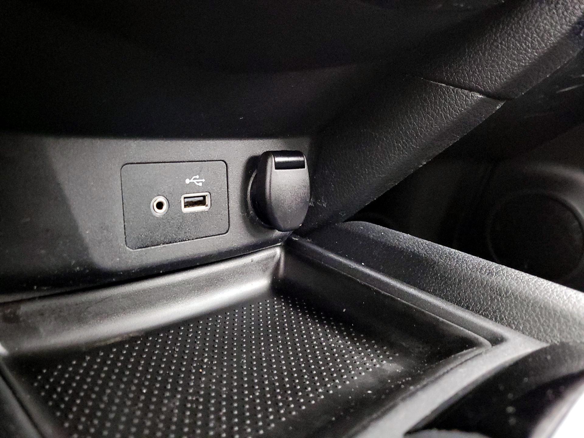 Thumbnail: 2018 Nissan Rogue - 18