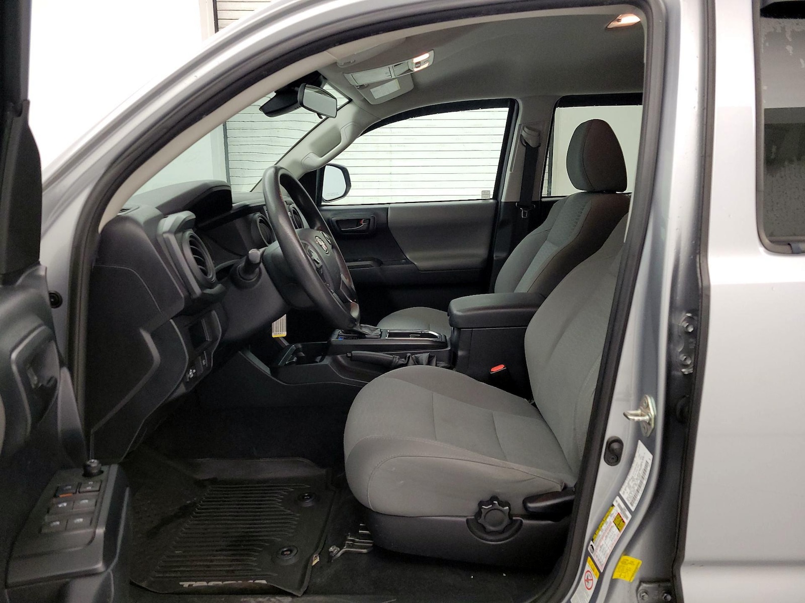 2019 Toyota Tacoma SR - Photo 12