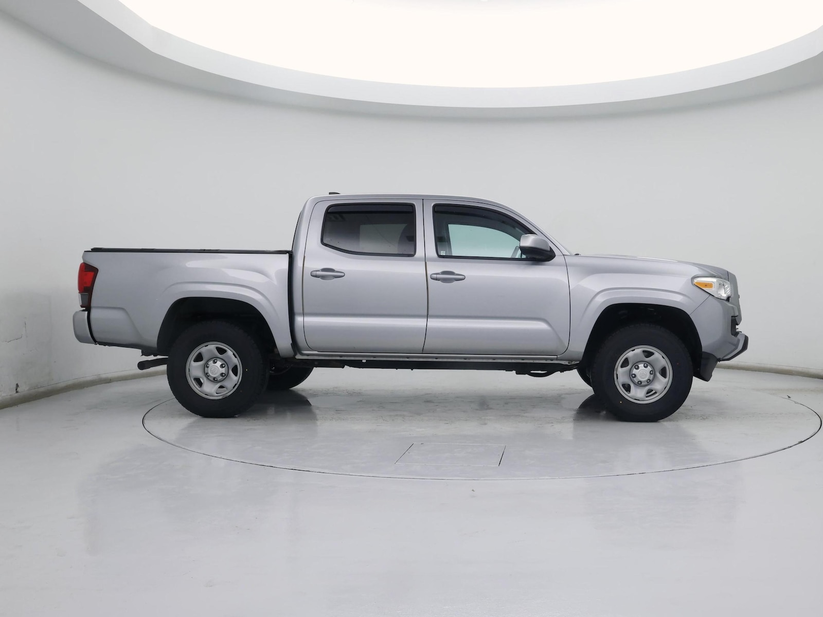 2019 Toyota Tacoma SR - Photo 8