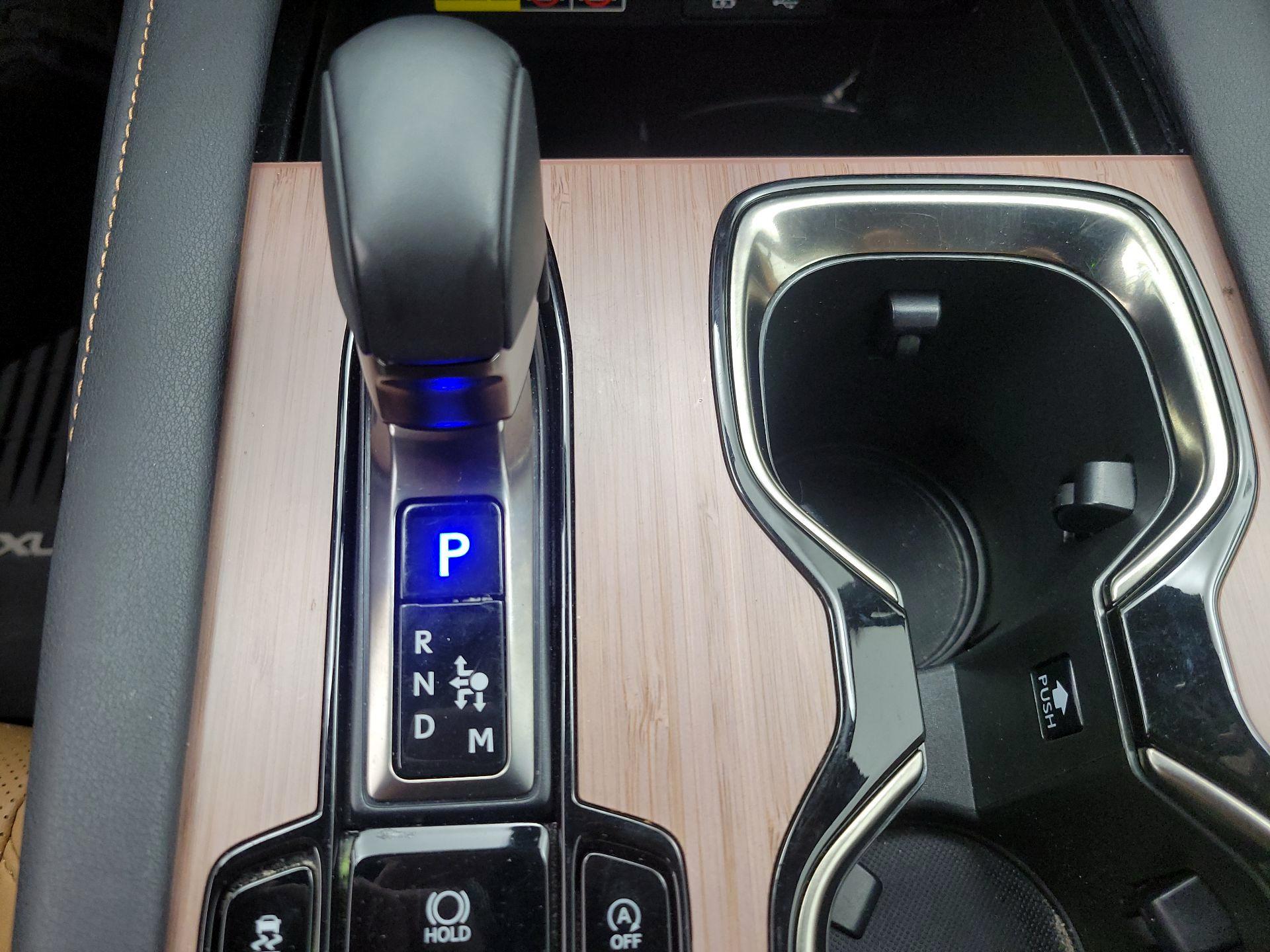 Thumbnail: 2023 Lexus RX - 18