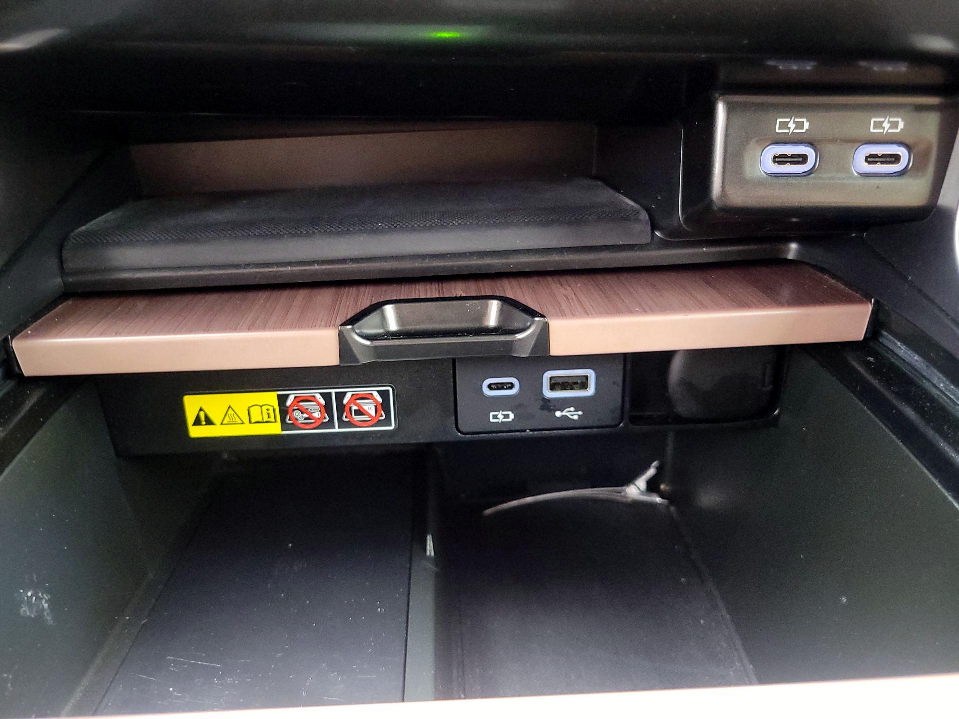 Thumbnail: 2023 Lexus RX - 19