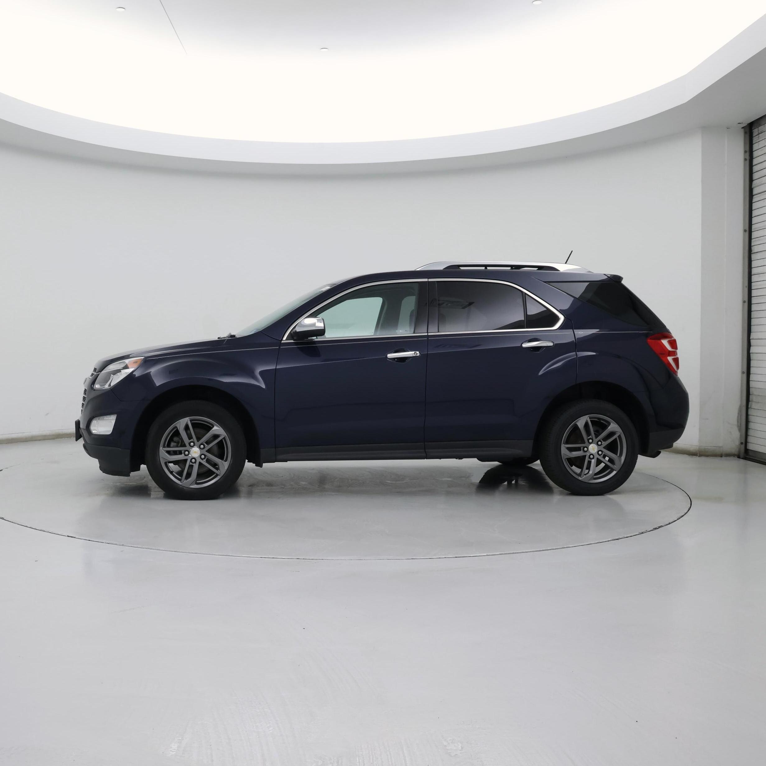Thumbnail: 2016 Chevrolet Equinox - 3