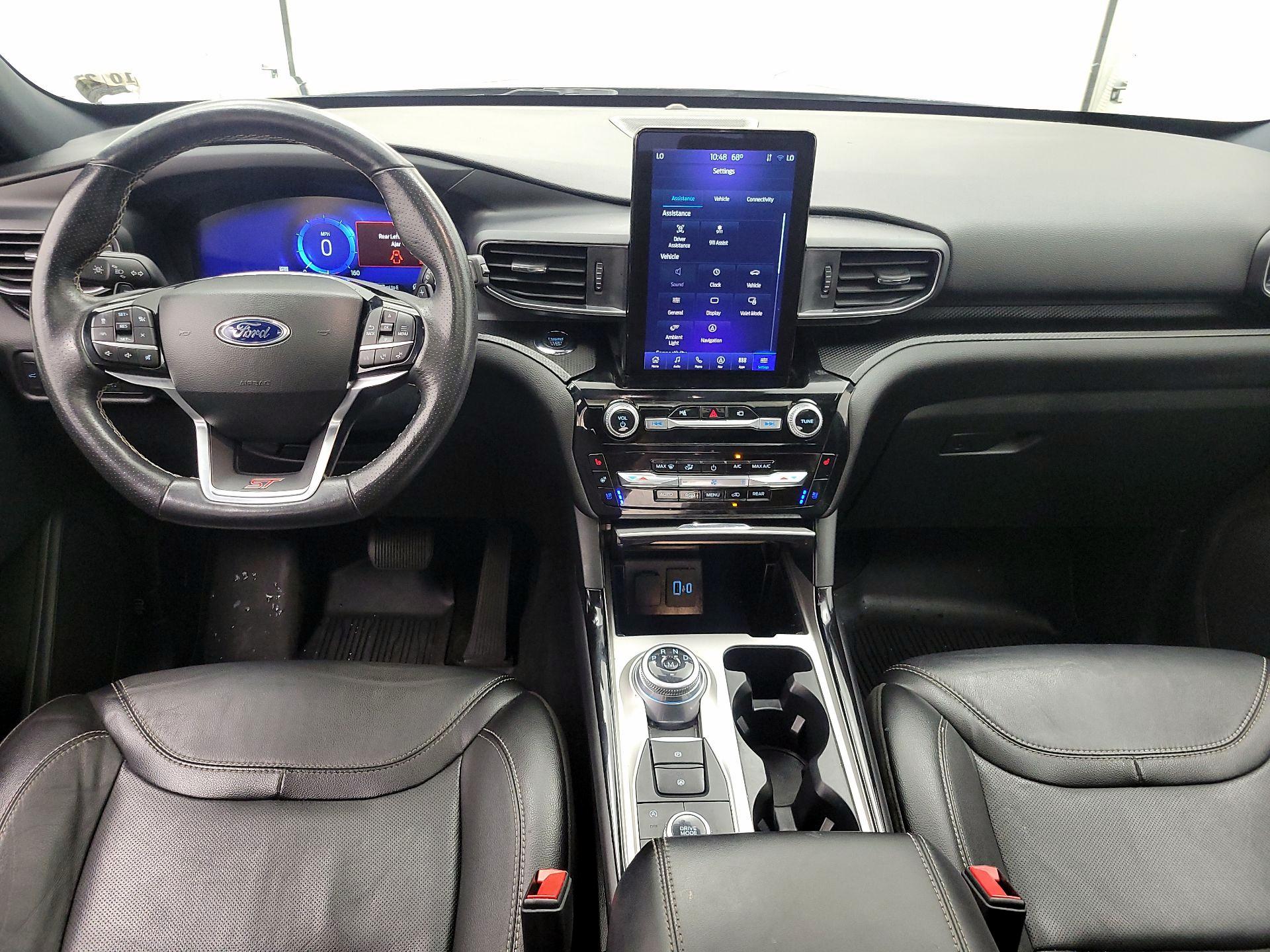 Thumbnail: 2022 Ford Explorer - 9