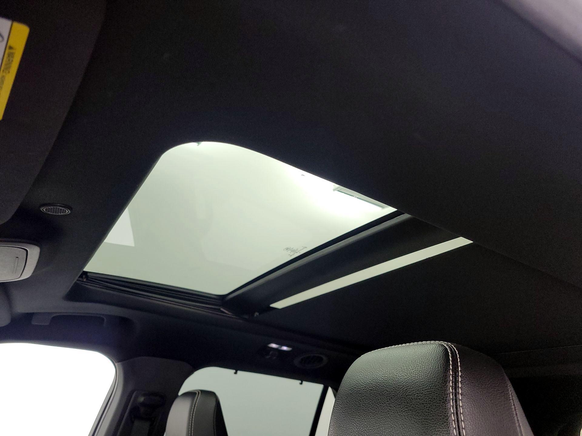 Thumbnail: 2022 Ford Explorer - 19