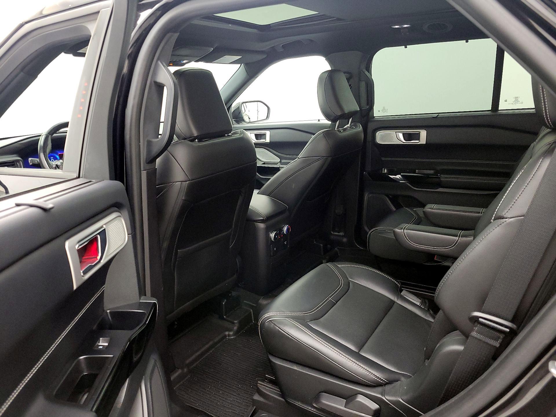 Thumbnail: 2022 Ford Explorer - 20