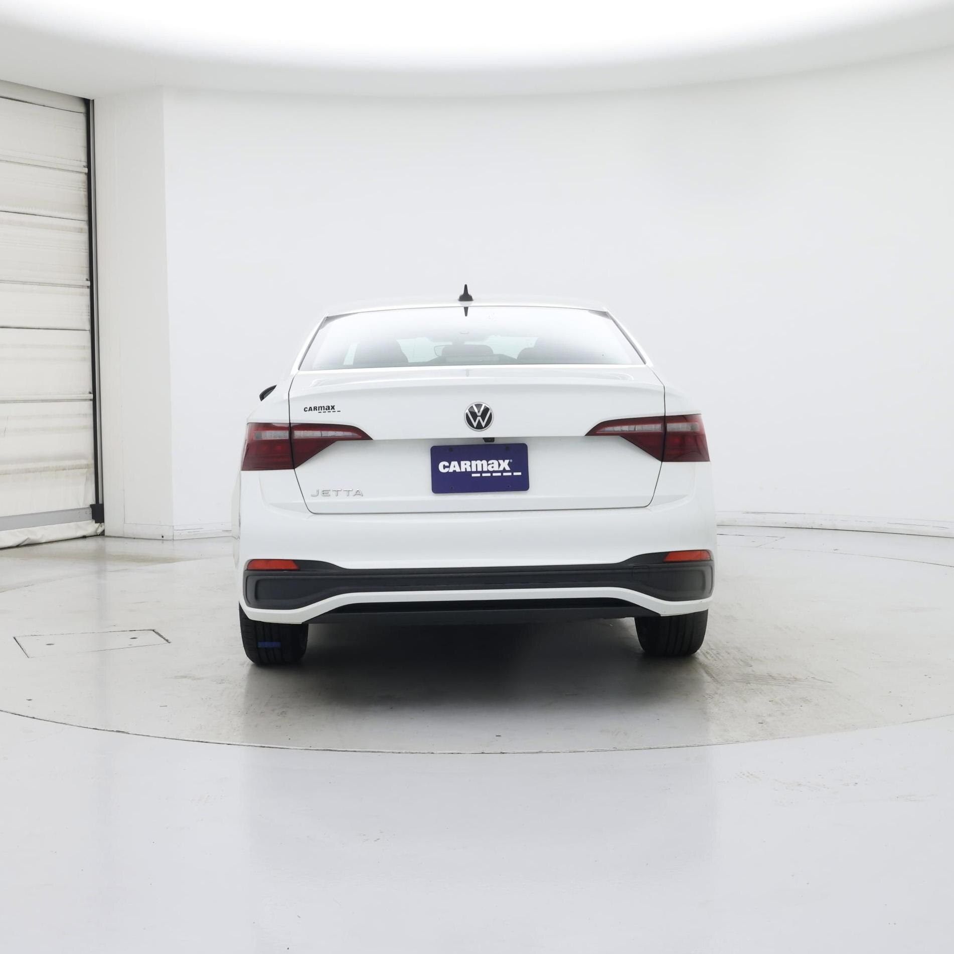 Thumbnail: 2023 Volkswagen Jetta - 6