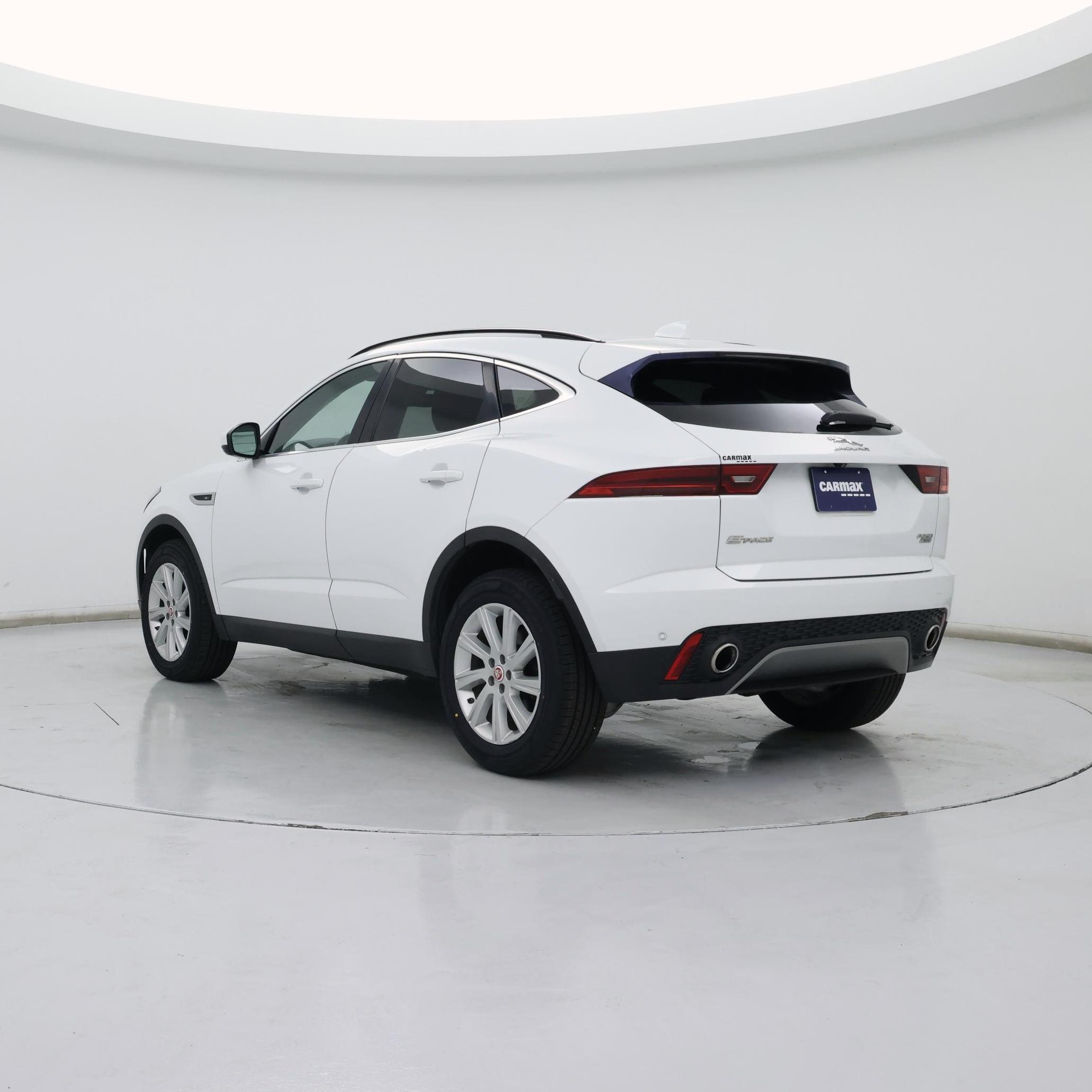 Thumbnail: 2019 Jaguar E-Pace - 2