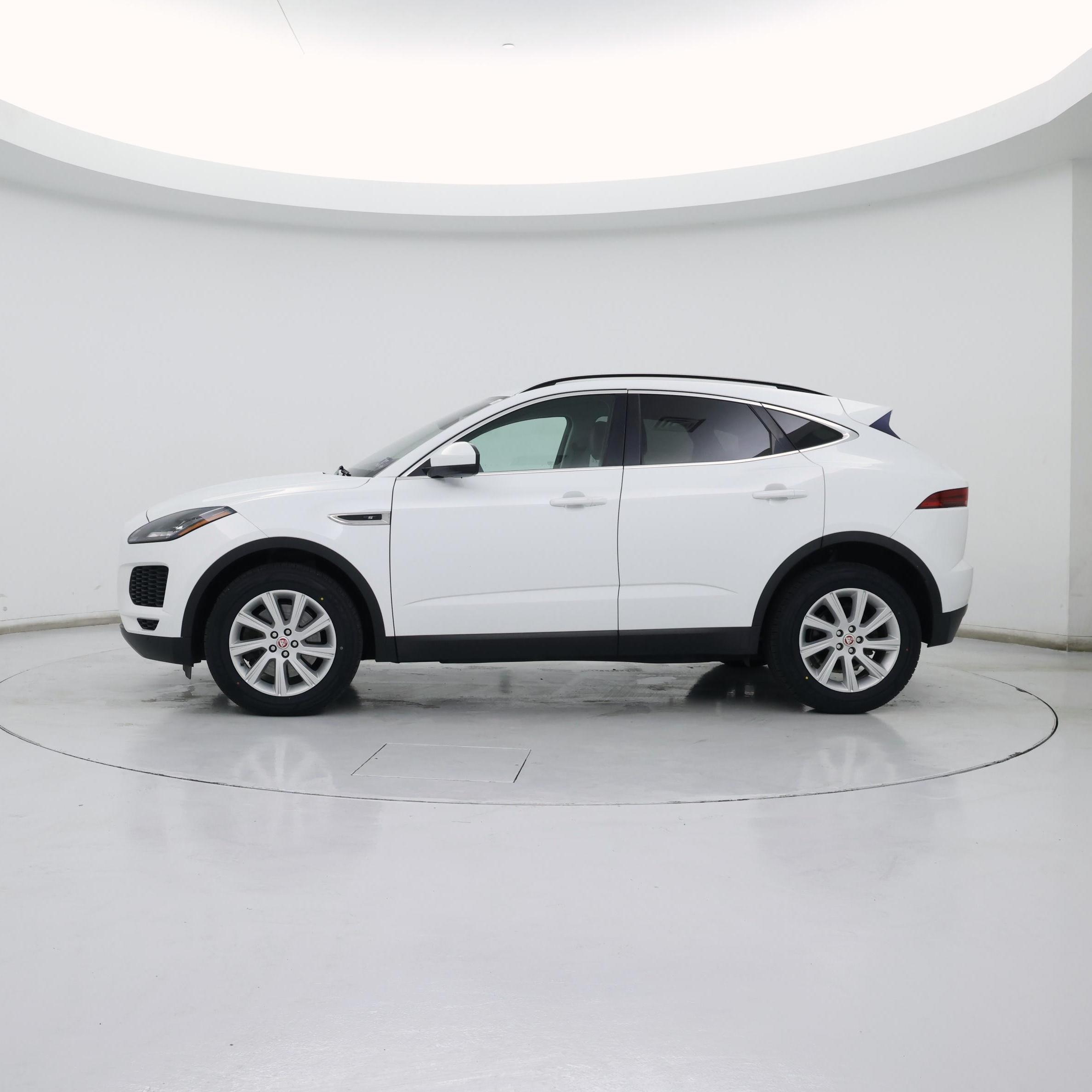 Thumbnail: 2019 Jaguar E-Pace - 3