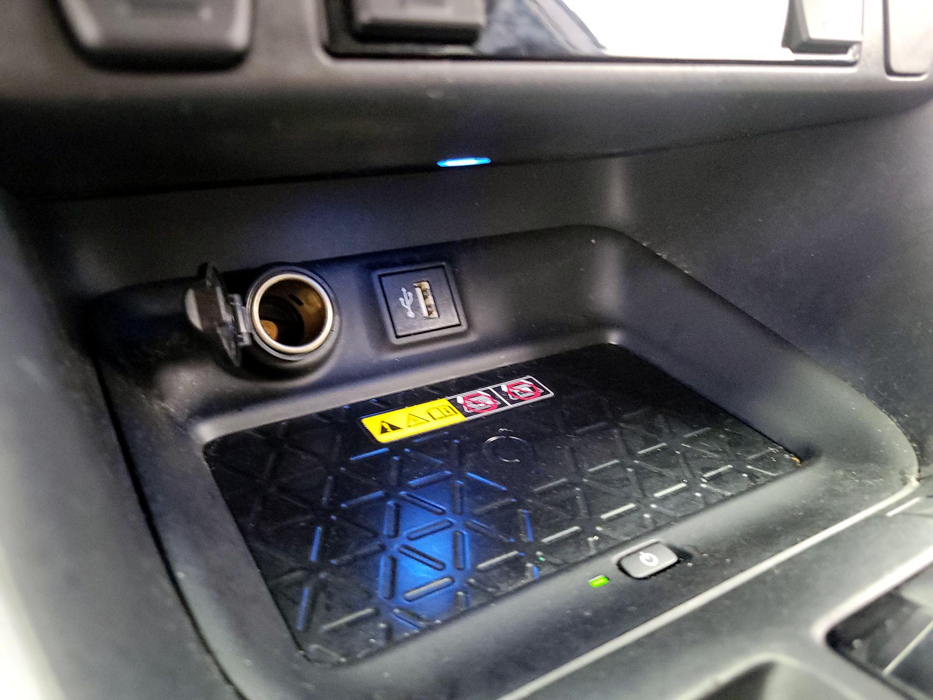 Thumbnail: 2023 Toyota RAV4 - 19