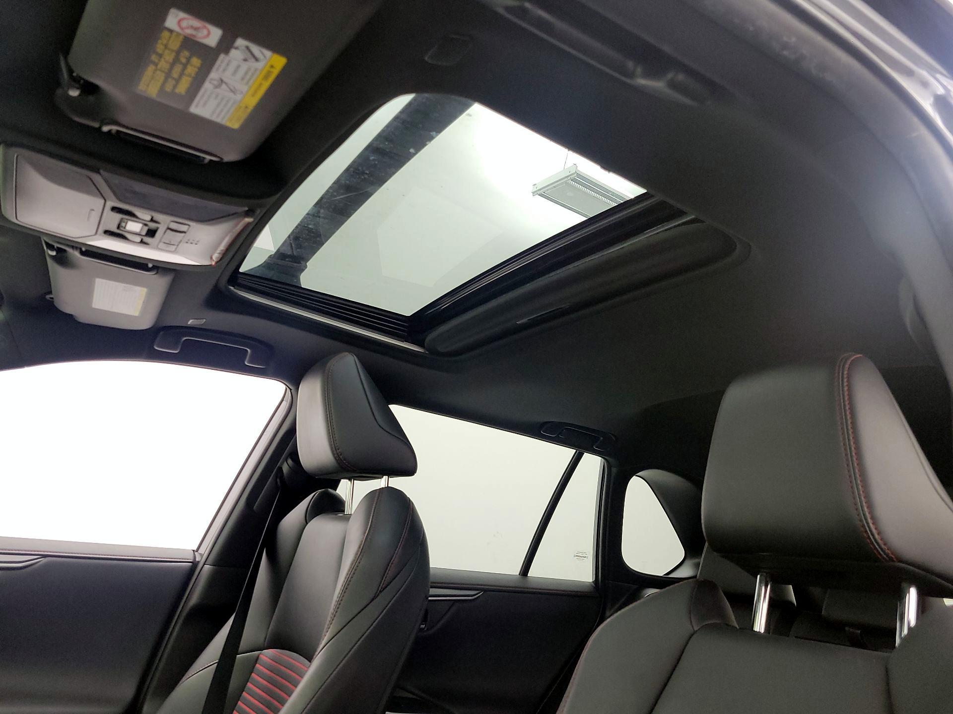 Thumbnail: 2023 Toyota RAV4 - 20