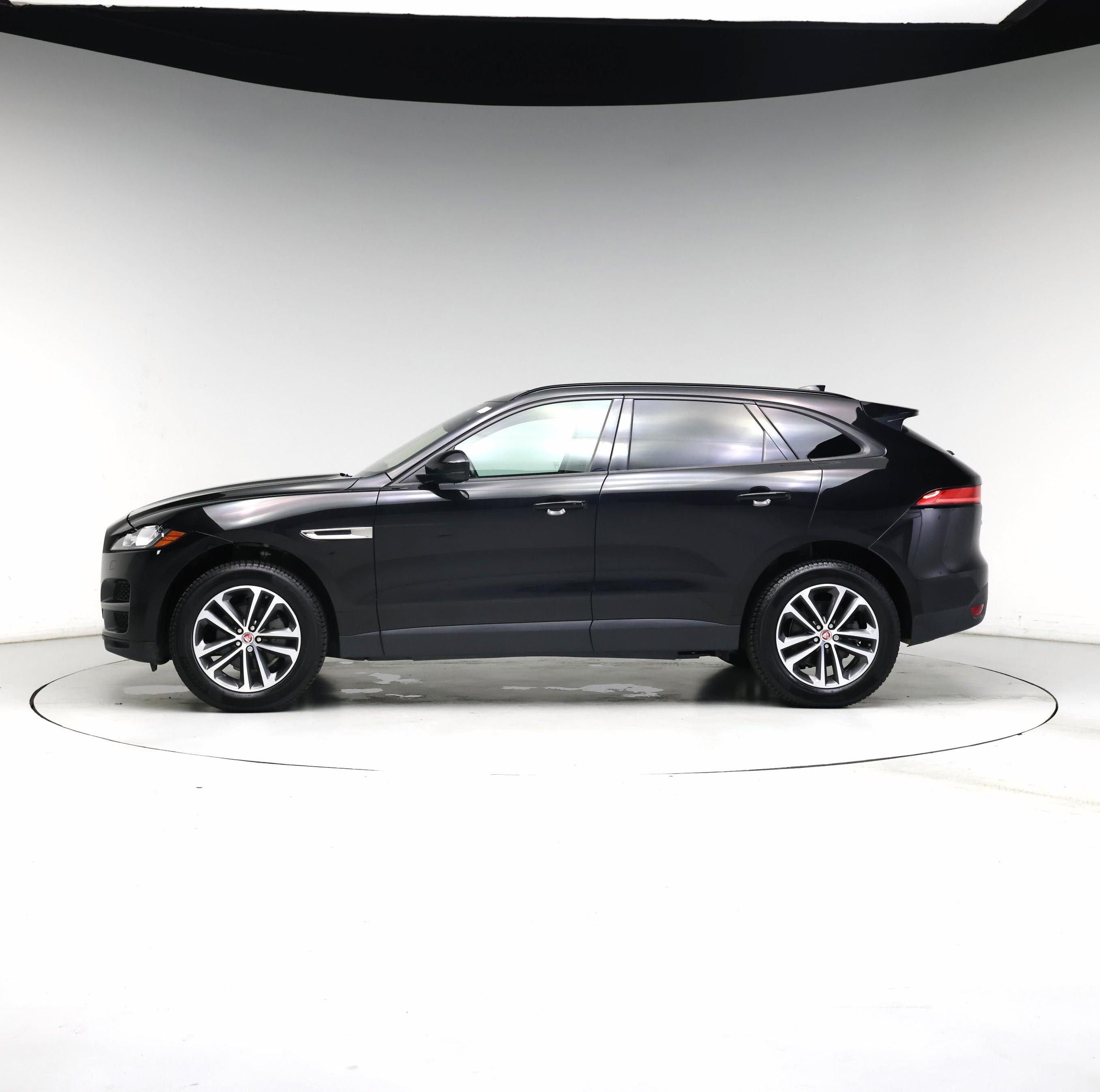 Thumbnail: 2018 Jaguar F-Pace - 3