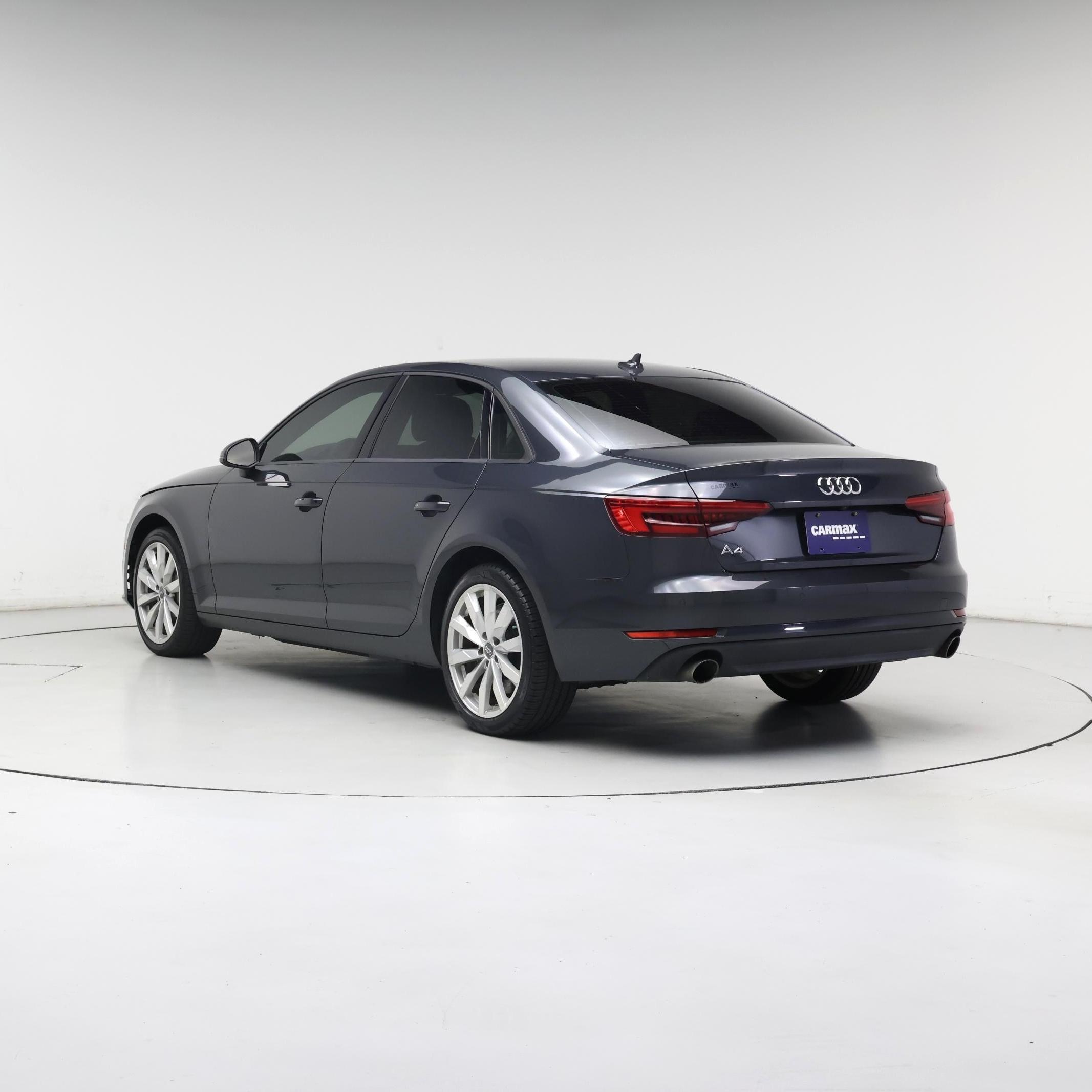 Thumbnail: 2017 Audi A4 - 2