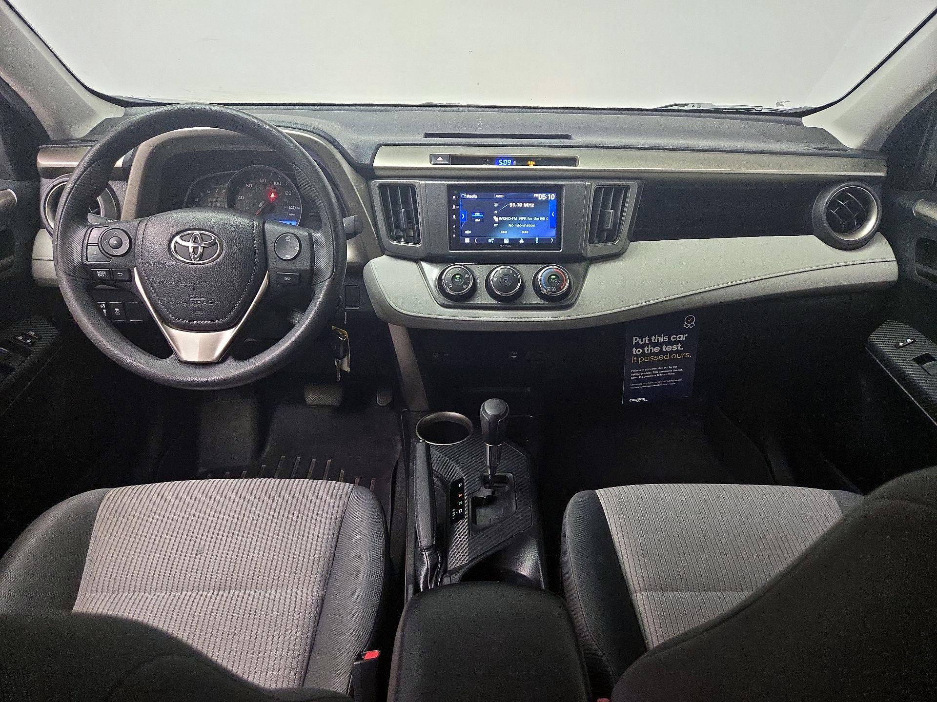 Thumbnail: 2014 Toyota RAV4 - 9