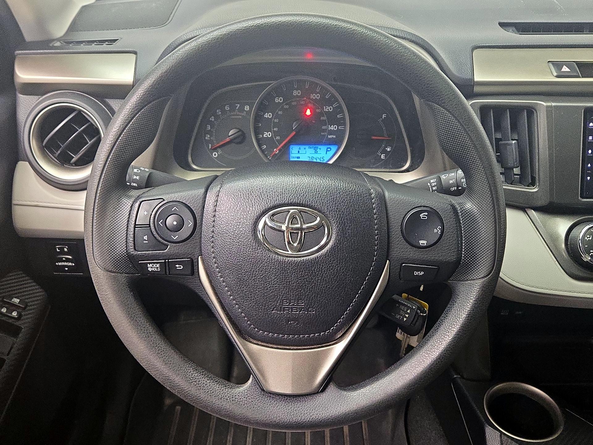 Thumbnail: 2014 Toyota RAV4 - 10