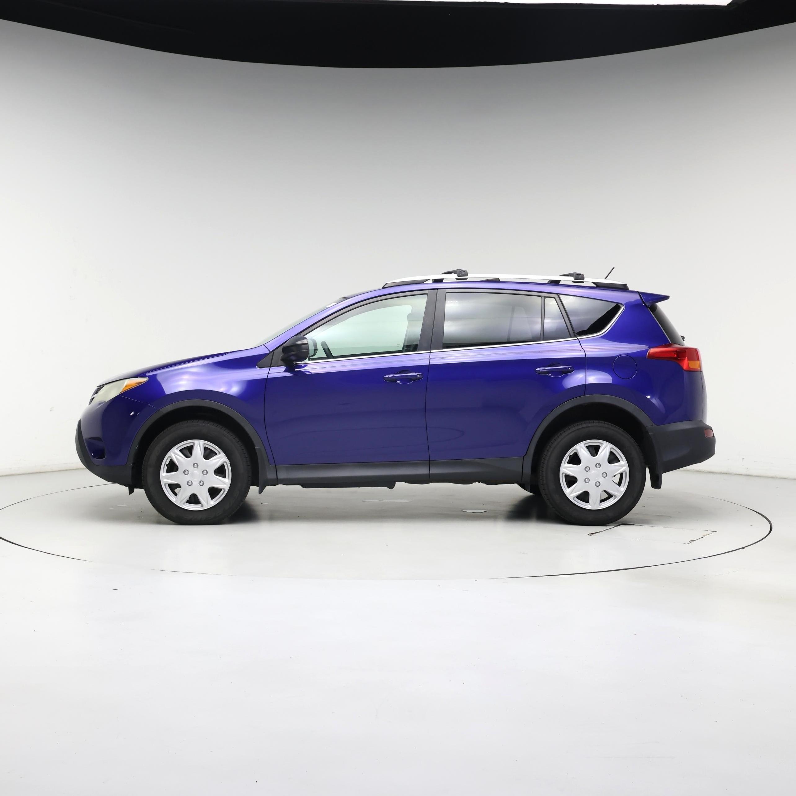 Thumbnail: 2014 Toyota RAV4 - 3
