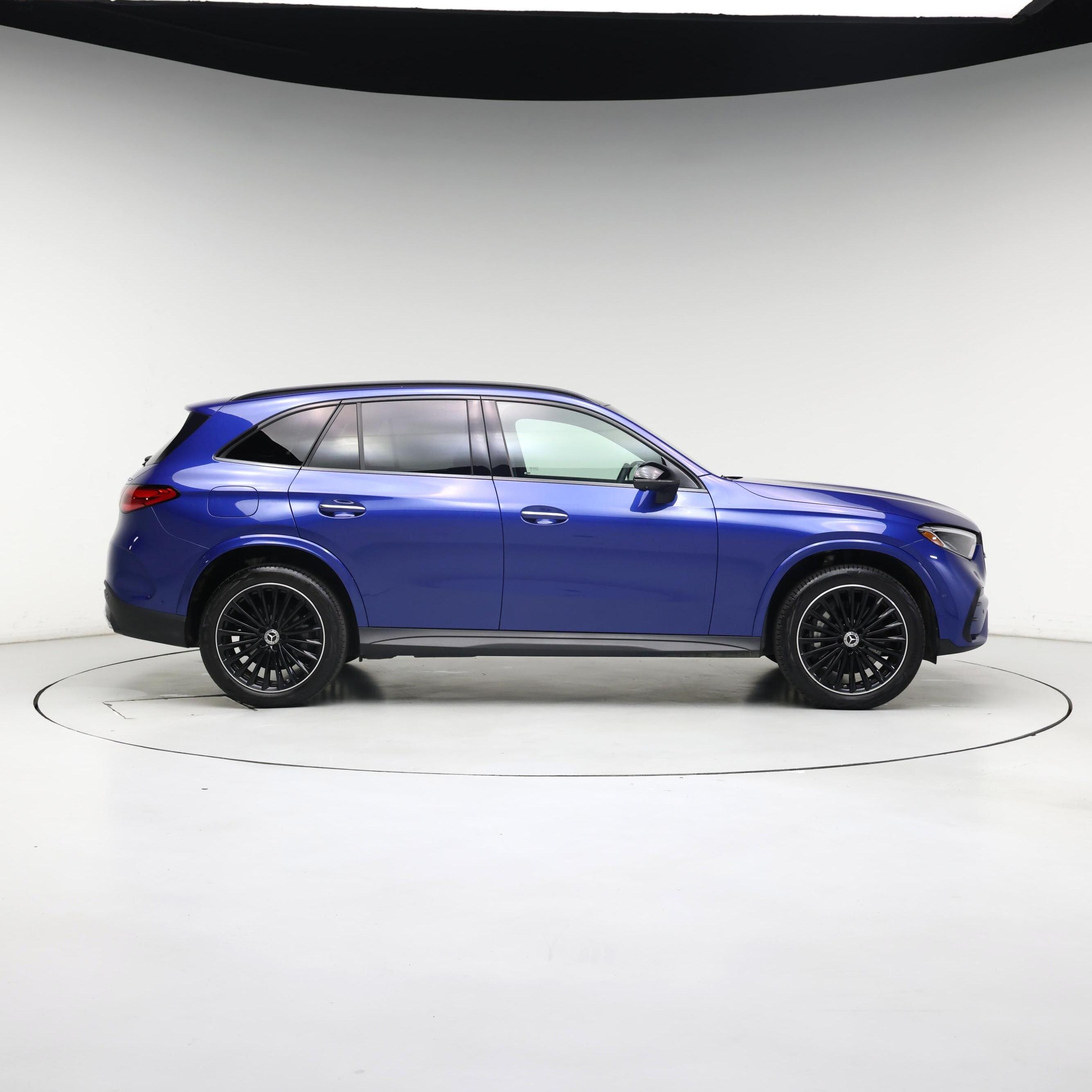 Thumbnail: 2023 Mercedes-Benz GLC - 7