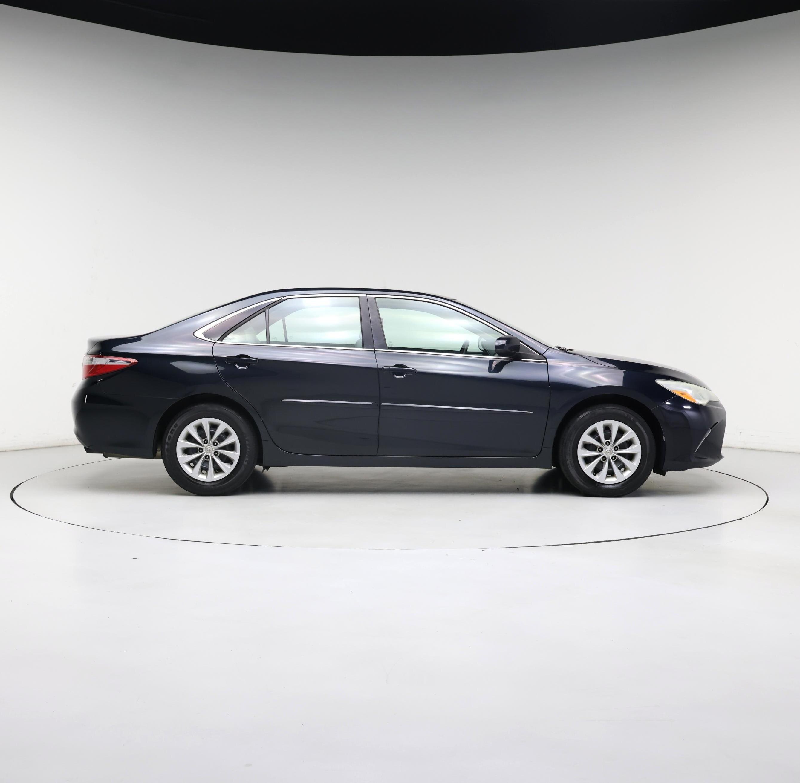 Thumbnail: 2016 Toyota Camry - 7