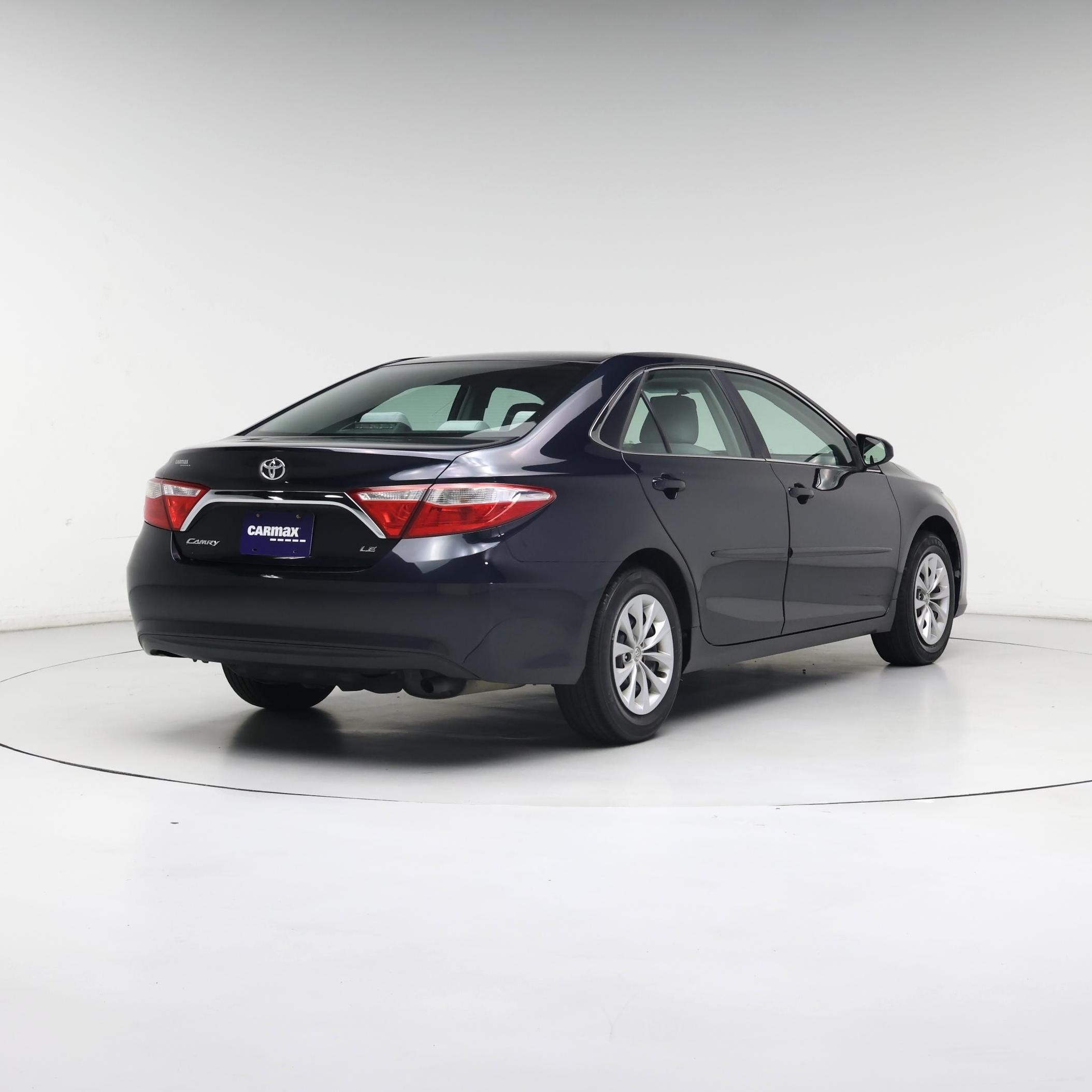 Thumbnail: 2016 Toyota Camry - 8