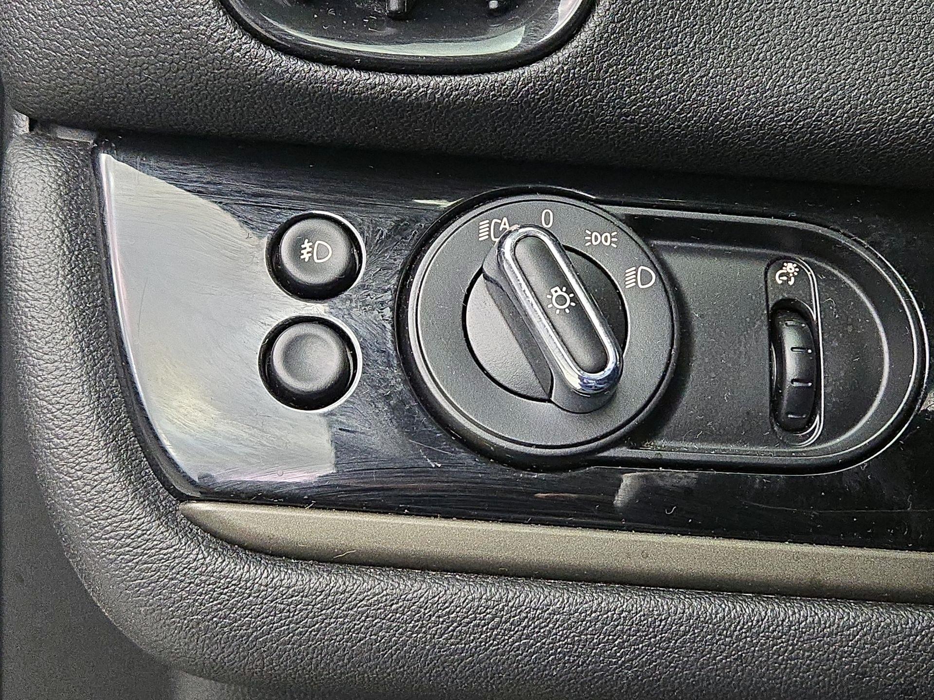 Thumbnail: 2022 MINI Cooper Countryman - 13