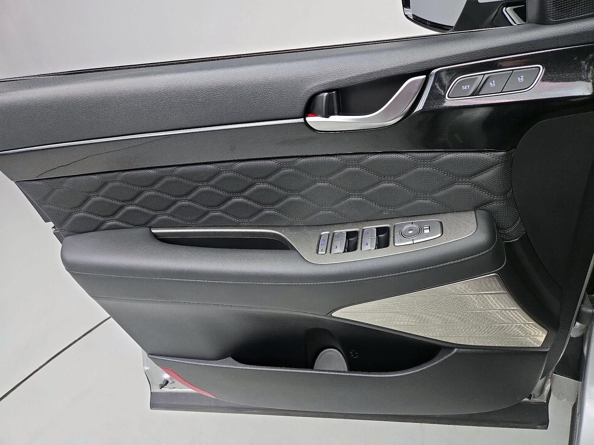 Thumbnail: 2022 Hyundai Palisade - 12