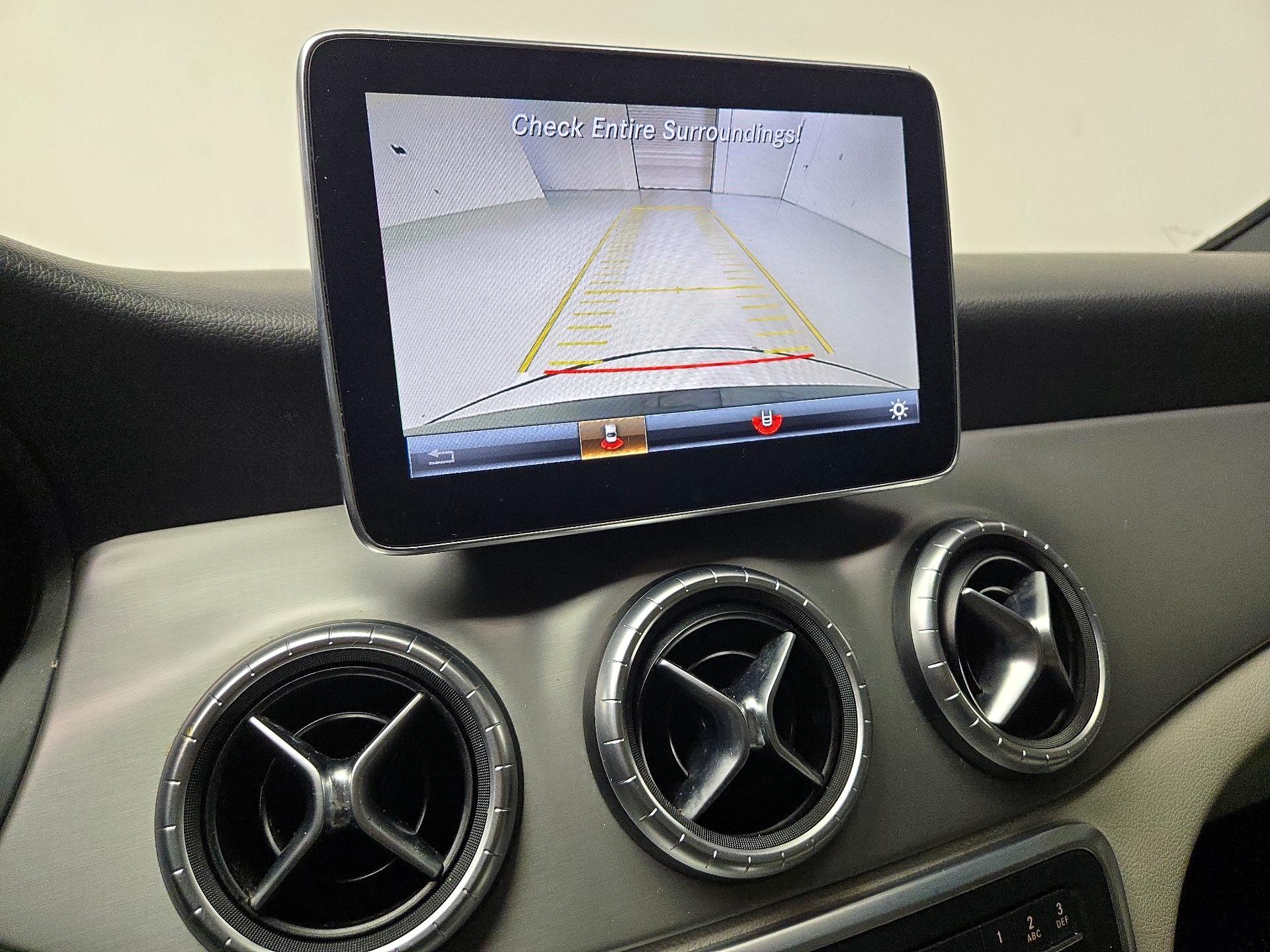Thumbnail: 2016 Mercedes-Benz CLA - 15
