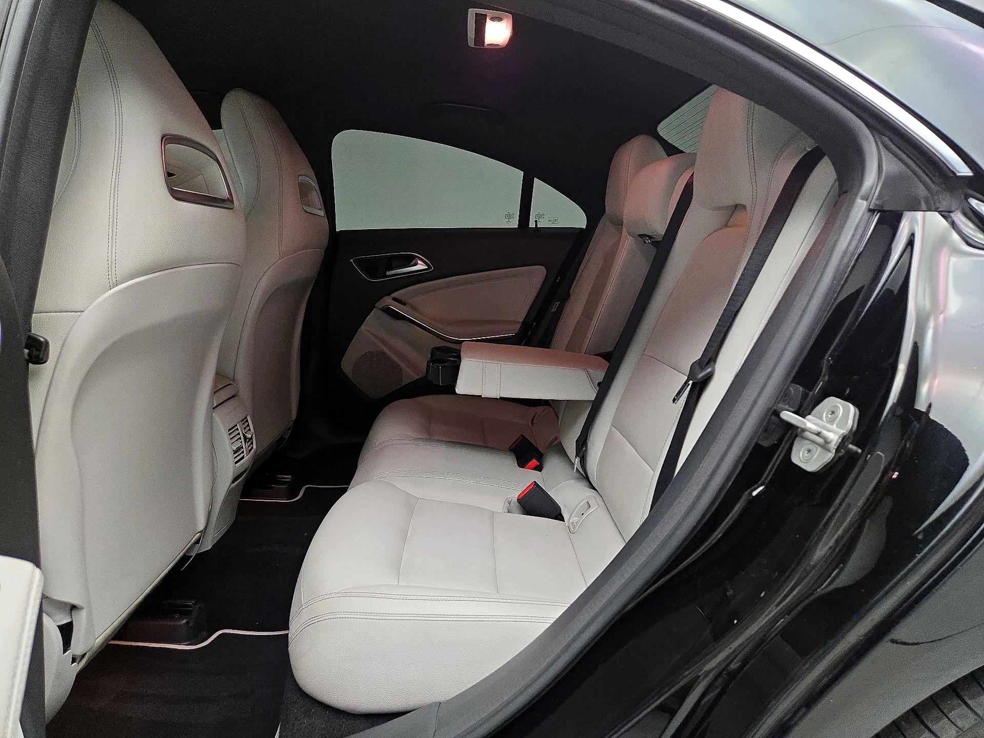 Thumbnail: 2016 Mercedes-Benz CLA - 20