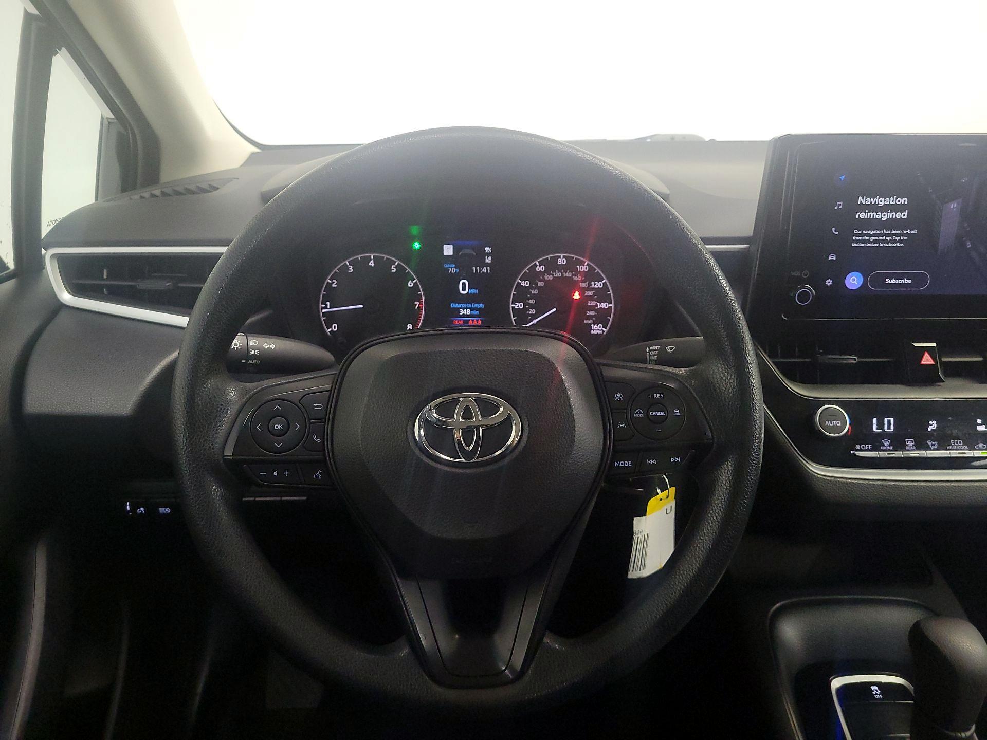 Thumbnail: 2023 Toyota Corolla - 10