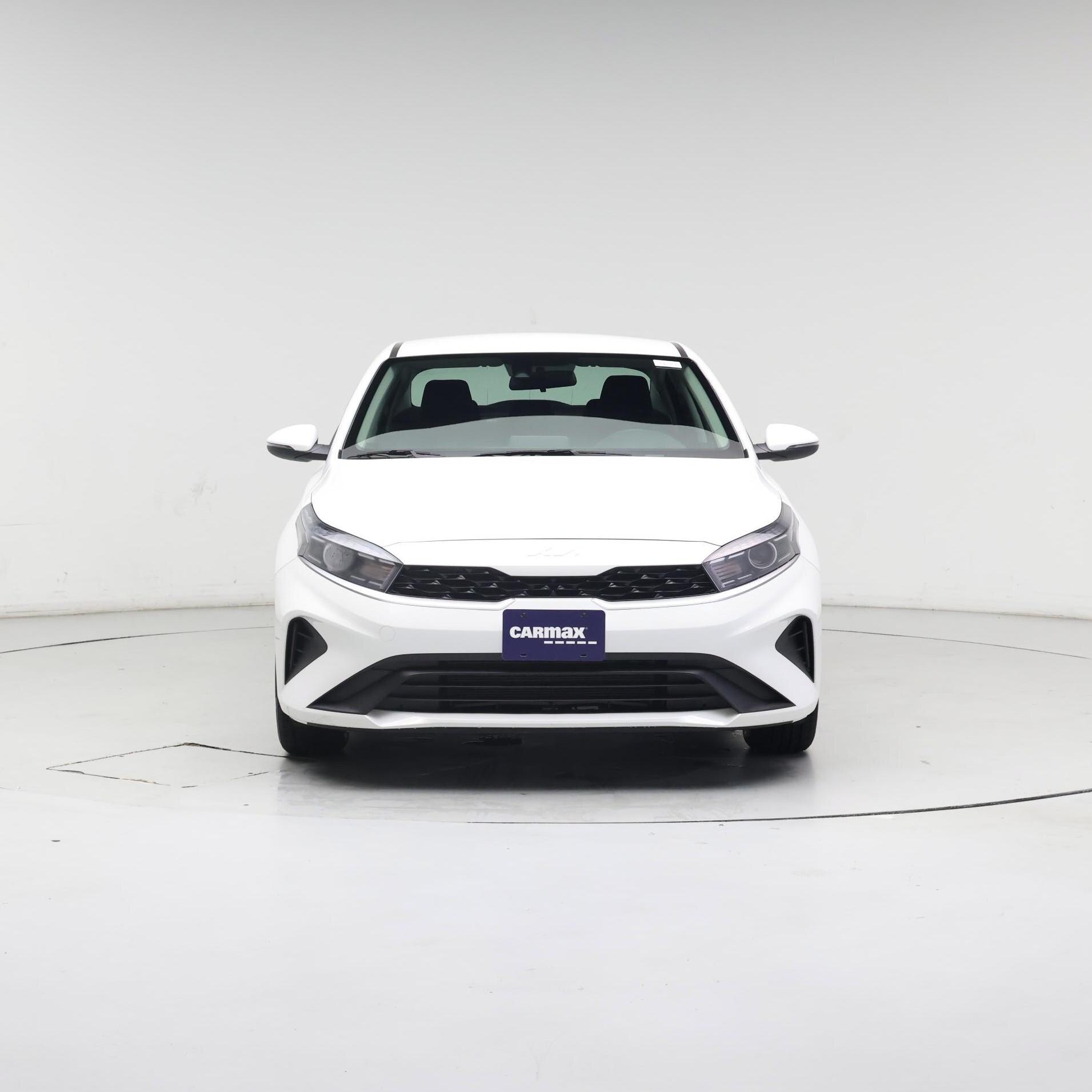 Thumbnail: 2023 Kia Forte - 5