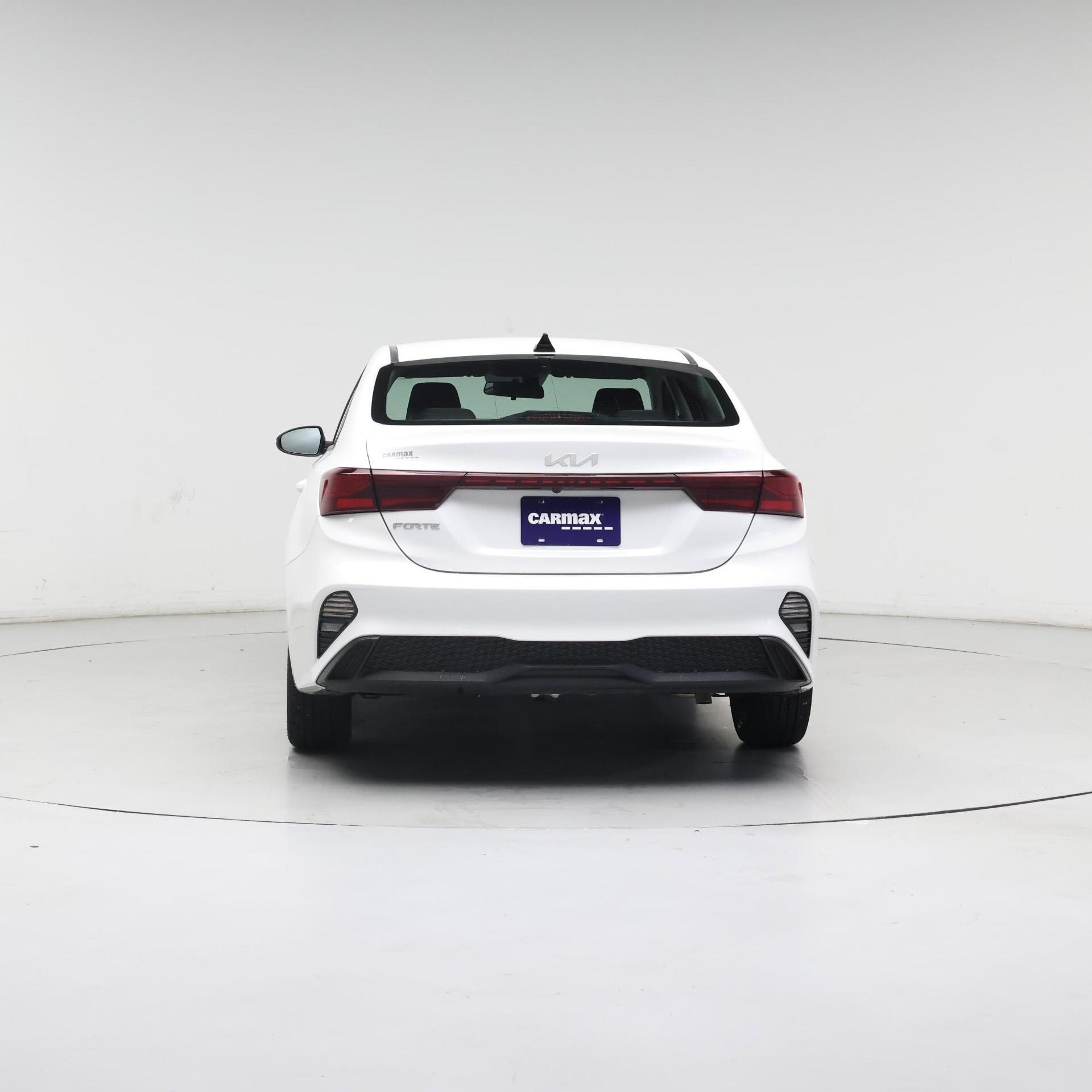 Thumbnail: 2023 Kia Forte - 6